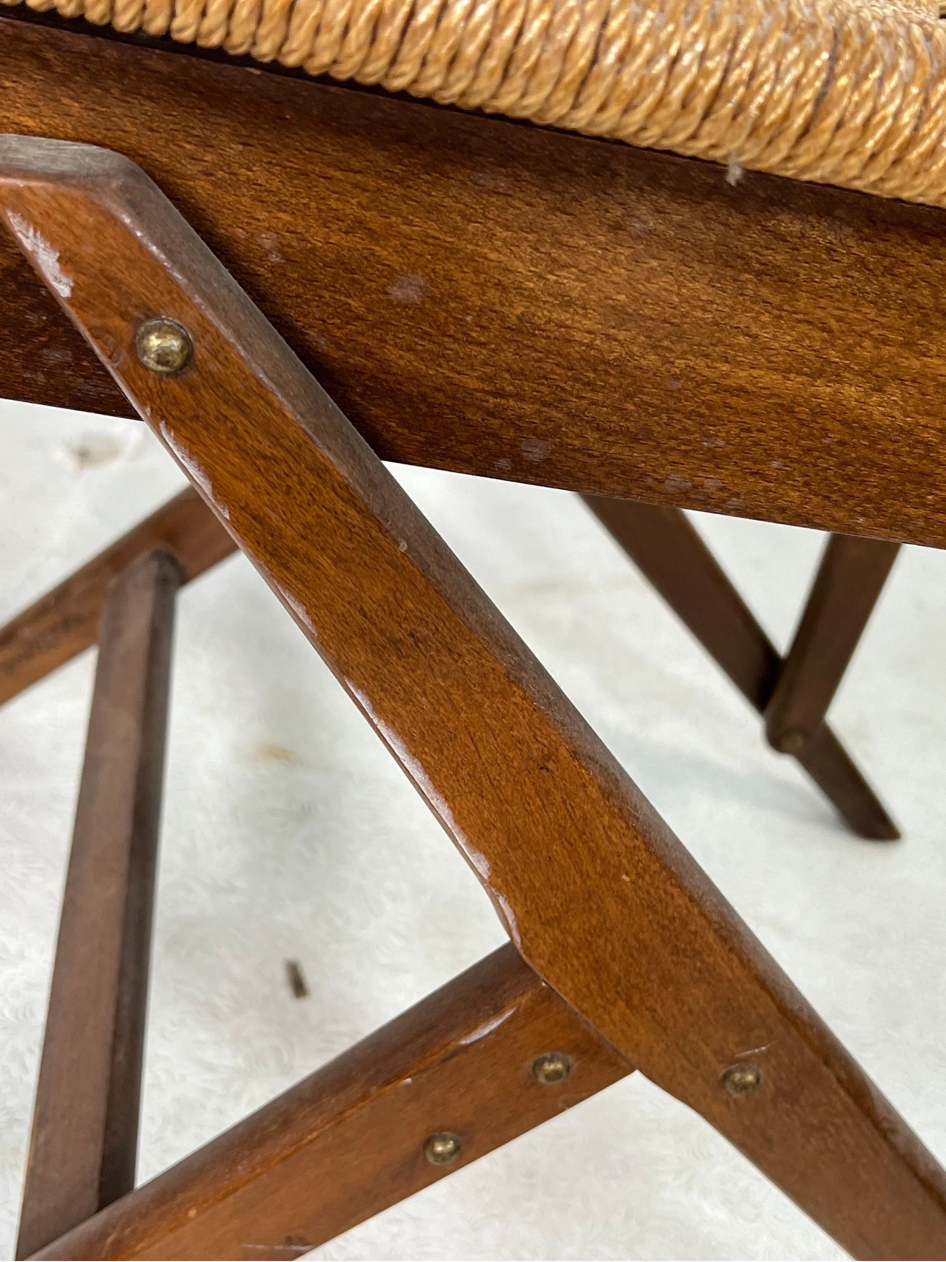 Milieu du XXe siècle Valet du milieu du siècle dans le style de Hans Wegner