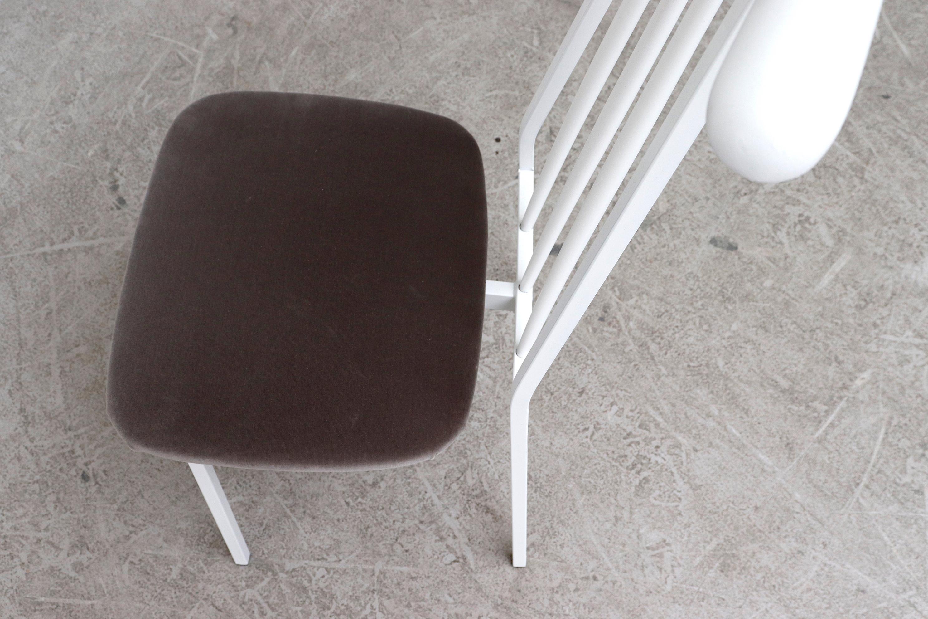 Mid-Century Valet or Butlers Chair in White Painted Wood with Gray Velvet Seat For Sale 5