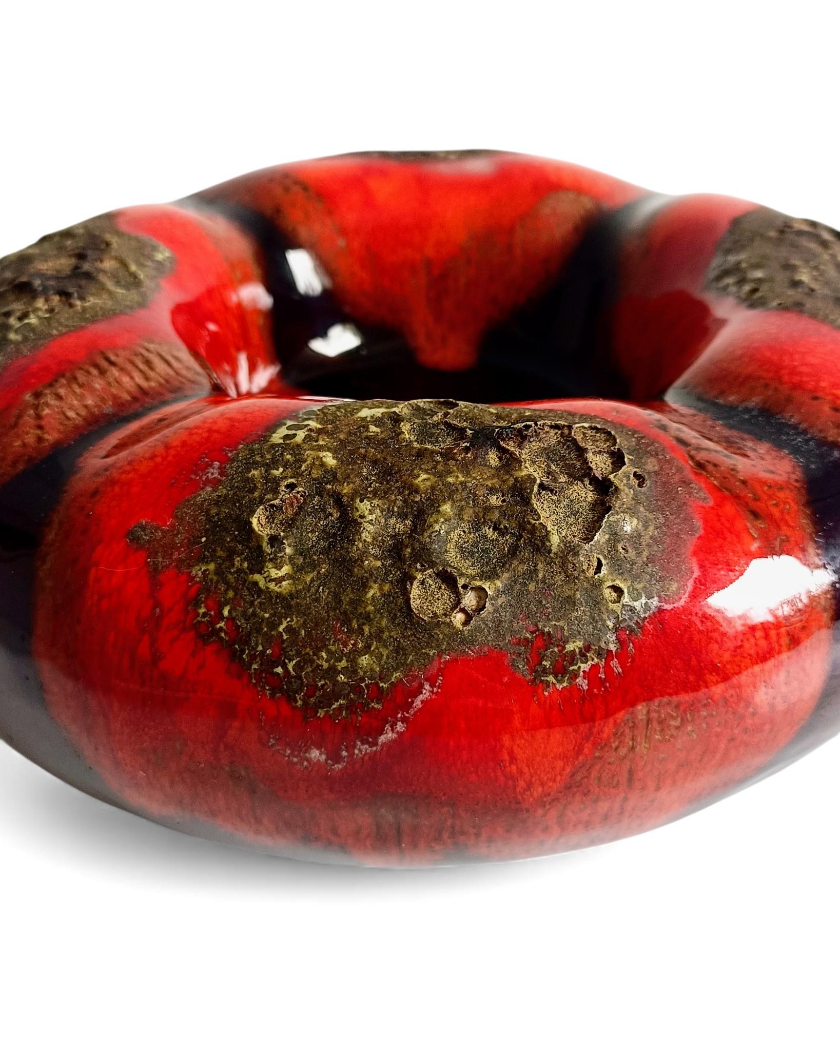 Mid-Century Vallauris Keramik Vide-Poche mit fetter Lava-Glasur, Frankreich, 1950er Jahre im Angebot 6