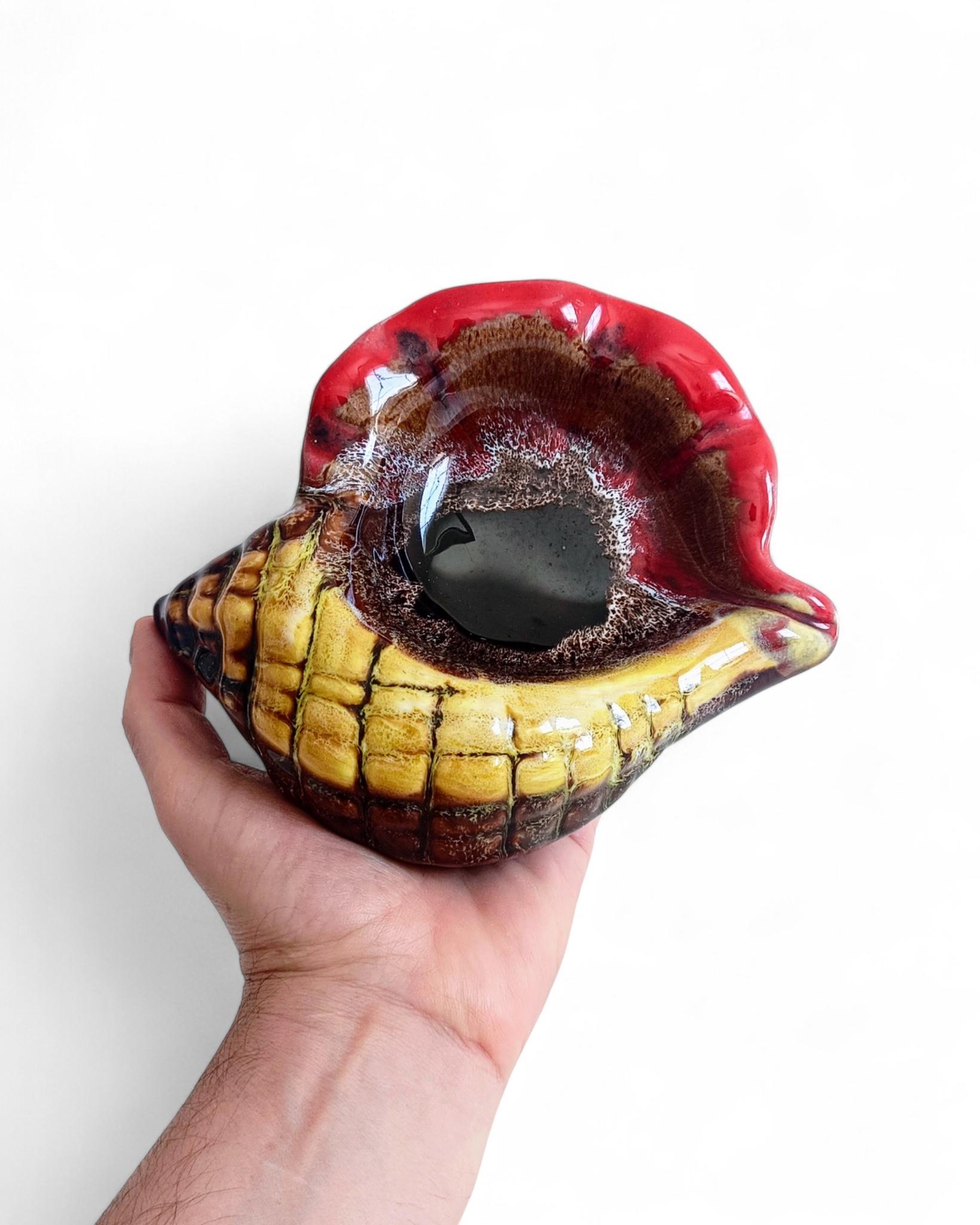 Mid-Century Vallauris “Sea Shell” Vide-Poche / Catchall, France, 1950s For Sale 2