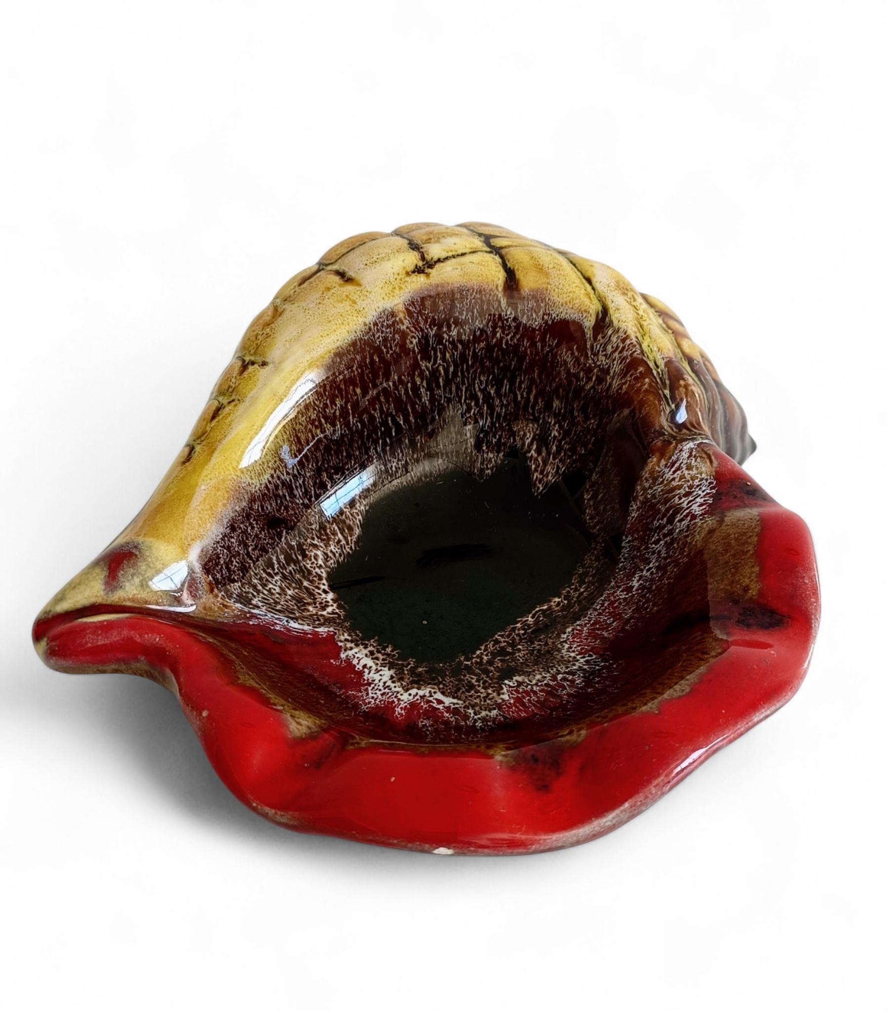 Mid-Century Vallauris “Sea Shell” Vide-Poche / Catchall, France, 1950s For Sale 8