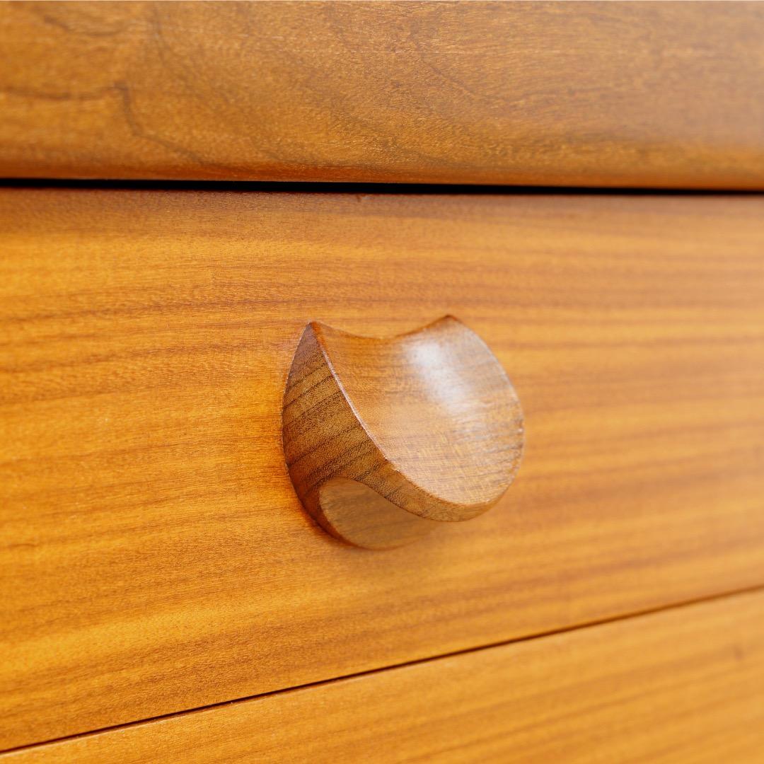 Waschtisch aus der Mitte des Jahrhunderts von White & Newton aus Portsmouth im Angebot 3