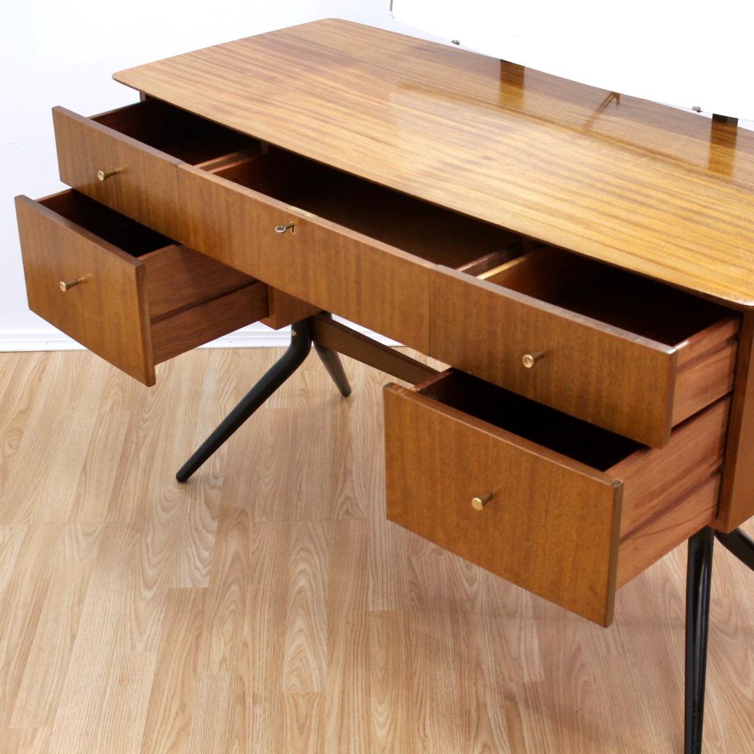 Vanity Mid Century di Wrighton Furniture in vendita 1