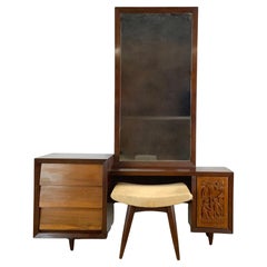 Table de coiffeuse du milieu du siècle avec miroir de coiffeuse et tabouret