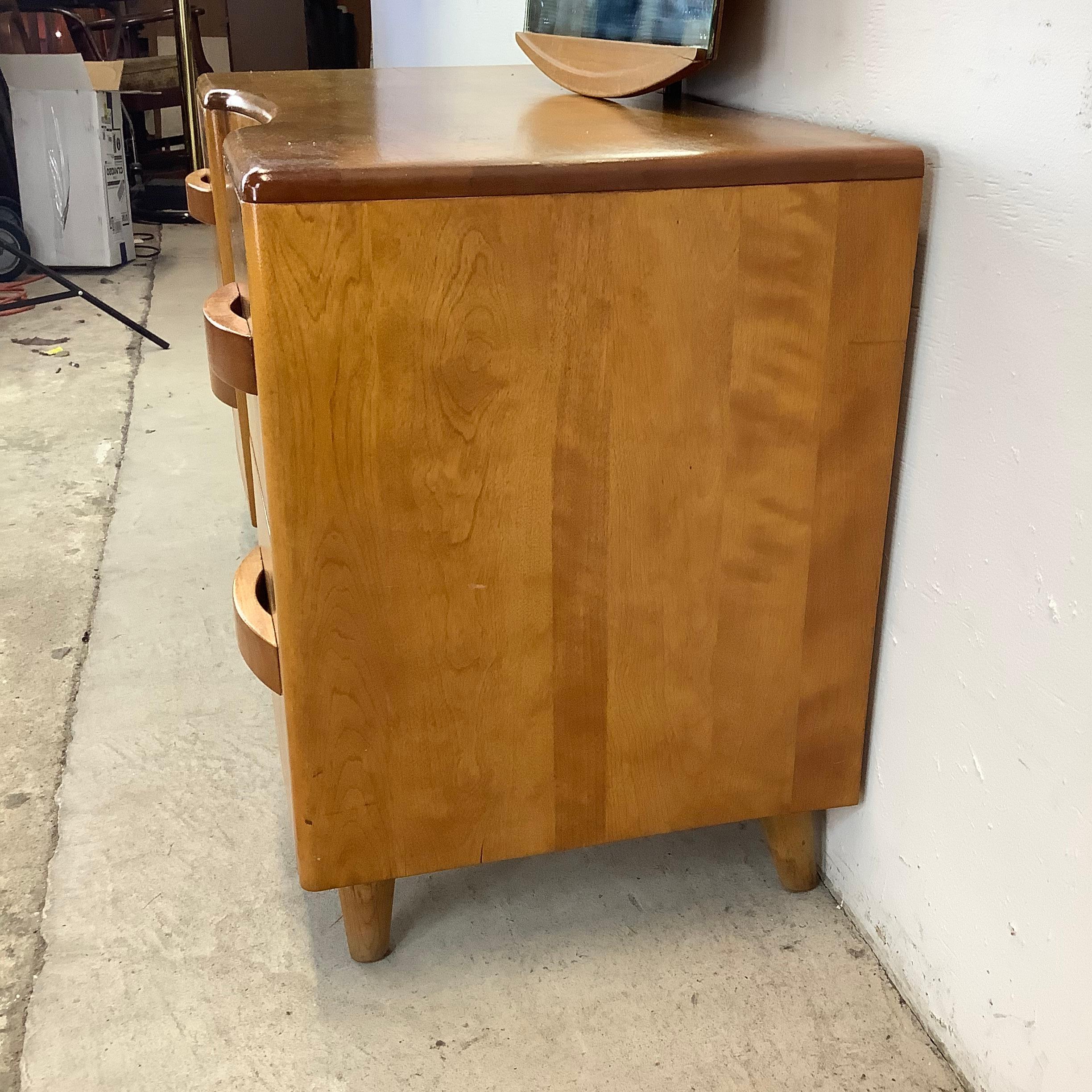 Autre Coiffeuse du milieu du siècle avec miroir de Heywood-Wakefield en vente