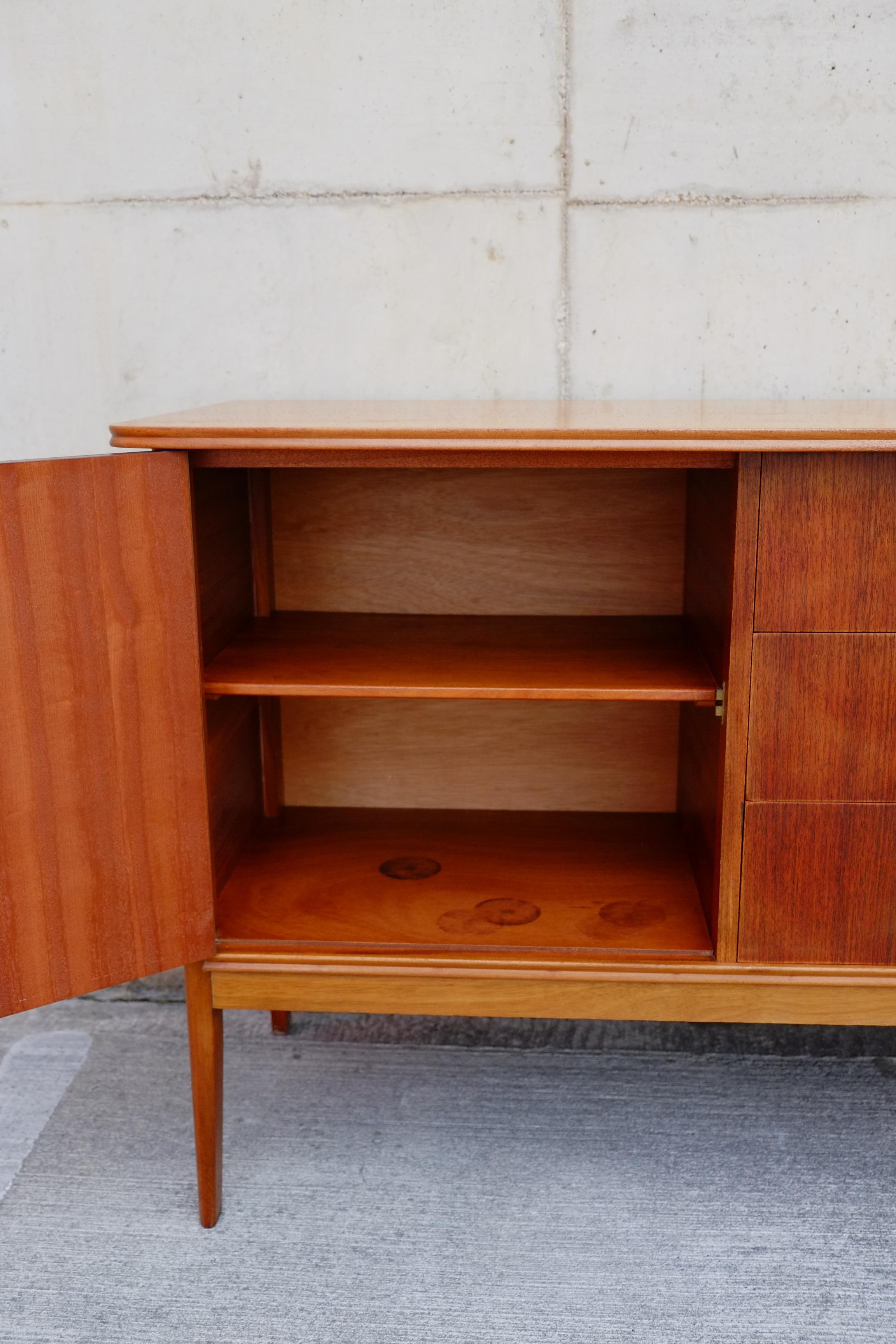 MId Century Vanson Sideboard Credenza England c1960 For Sale 5