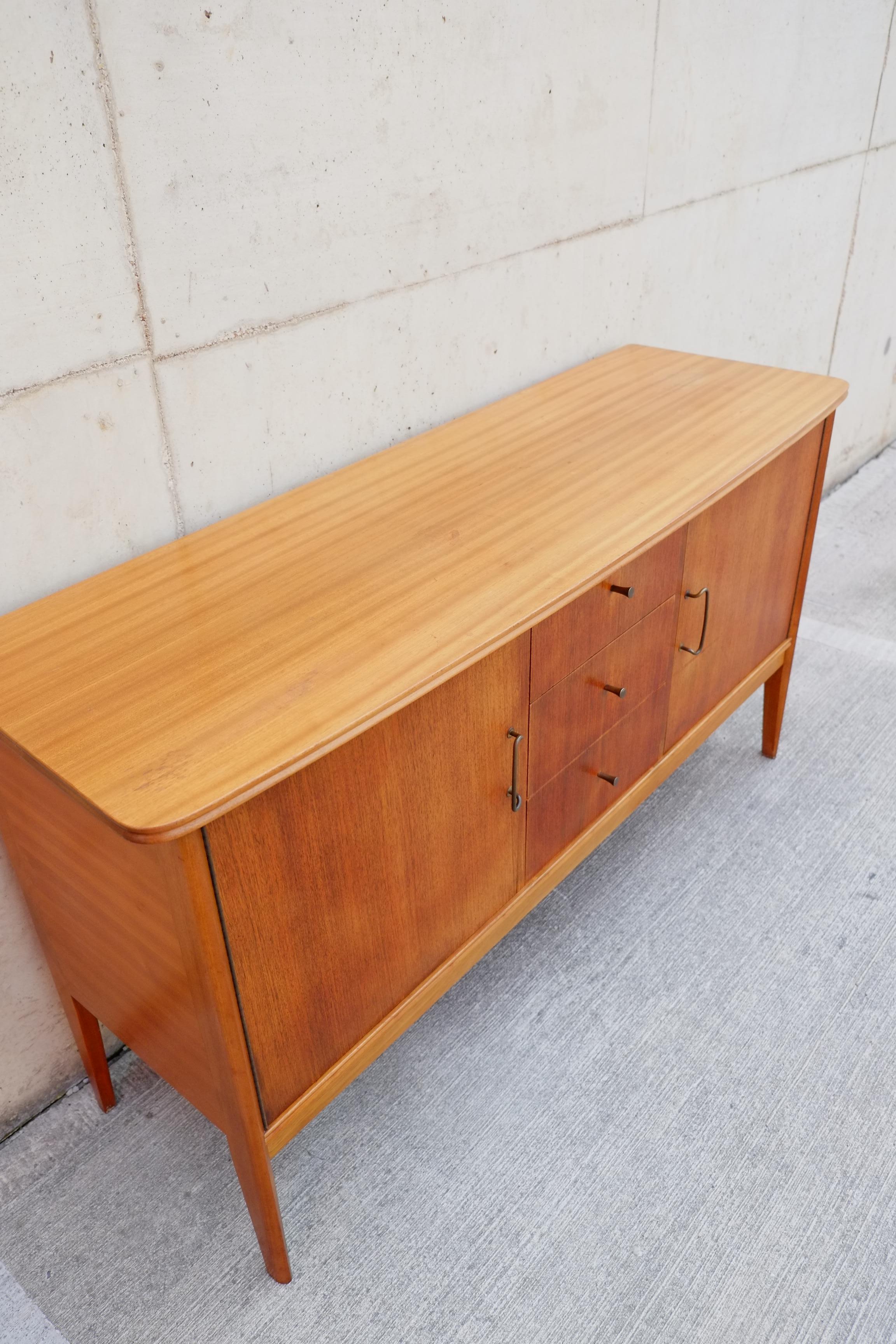 MId Century Vanson Sideboard Credenza England c1960 For Sale 1