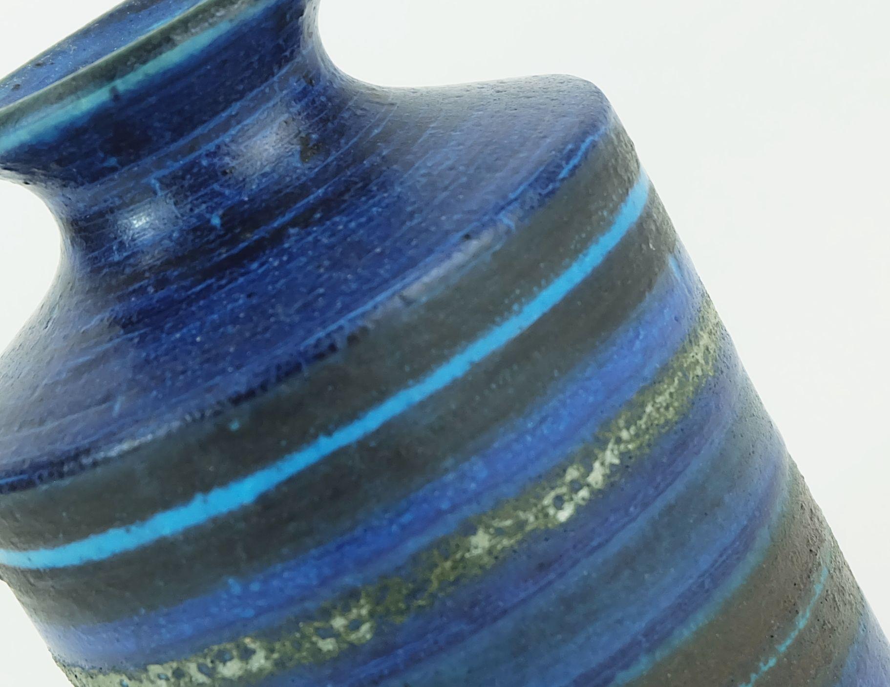 VASO di metà secolo Bruno Gambone - Studio Pottery - decoro a righe in vendita 1