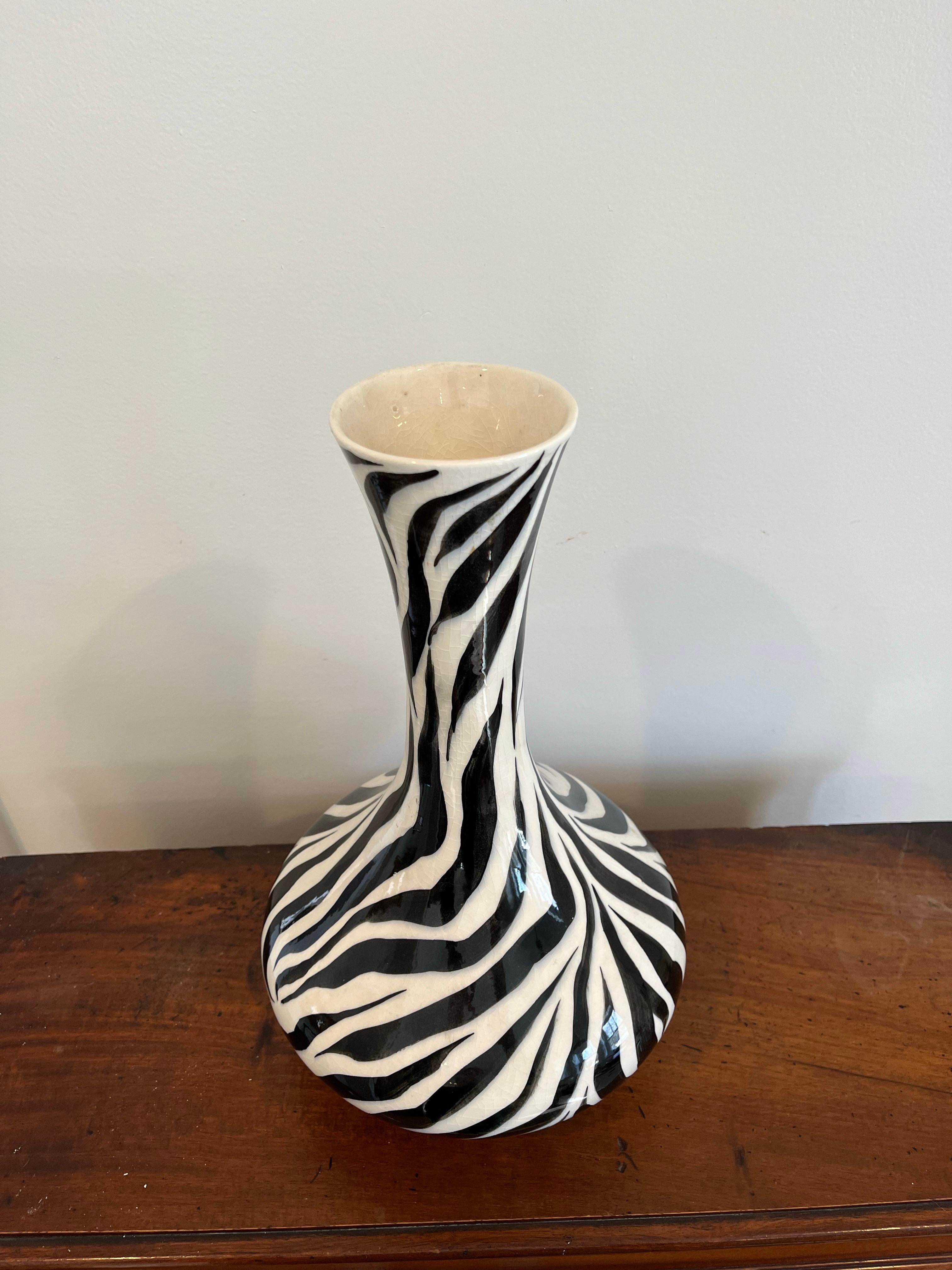 Americano Vaso Zebra di metà secolo in ceramica smaltata in vendita
