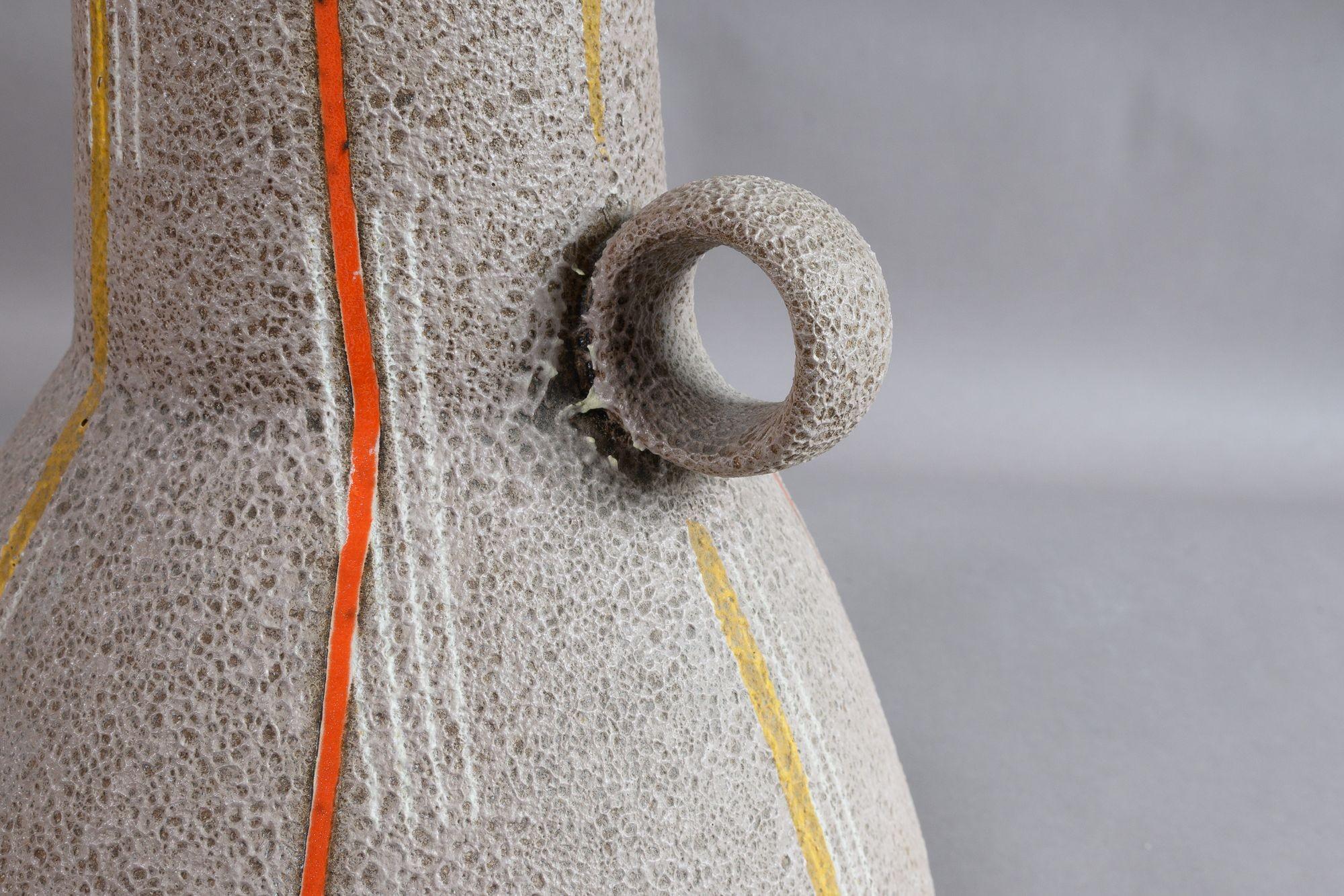 Vase aus der Jahrhundertmitte (Ende des 20. Jahrhunderts) im Angebot