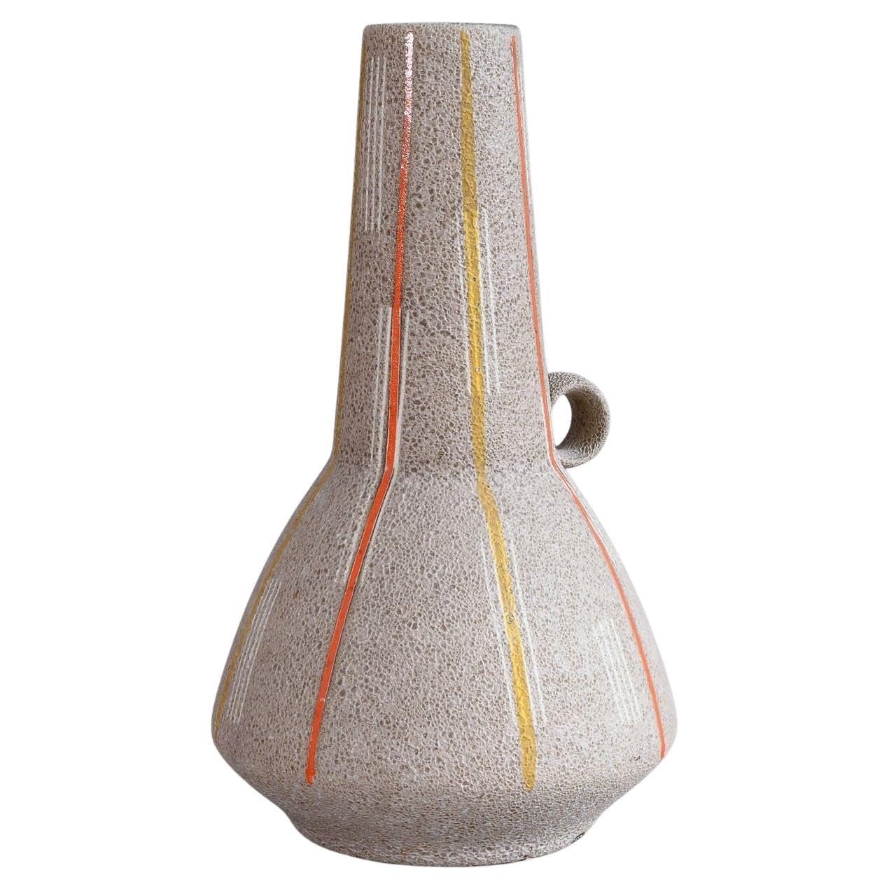 Vase aus der Jahrhundertmitte im Angebot