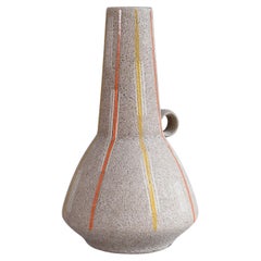 Vase du milieu du siècle