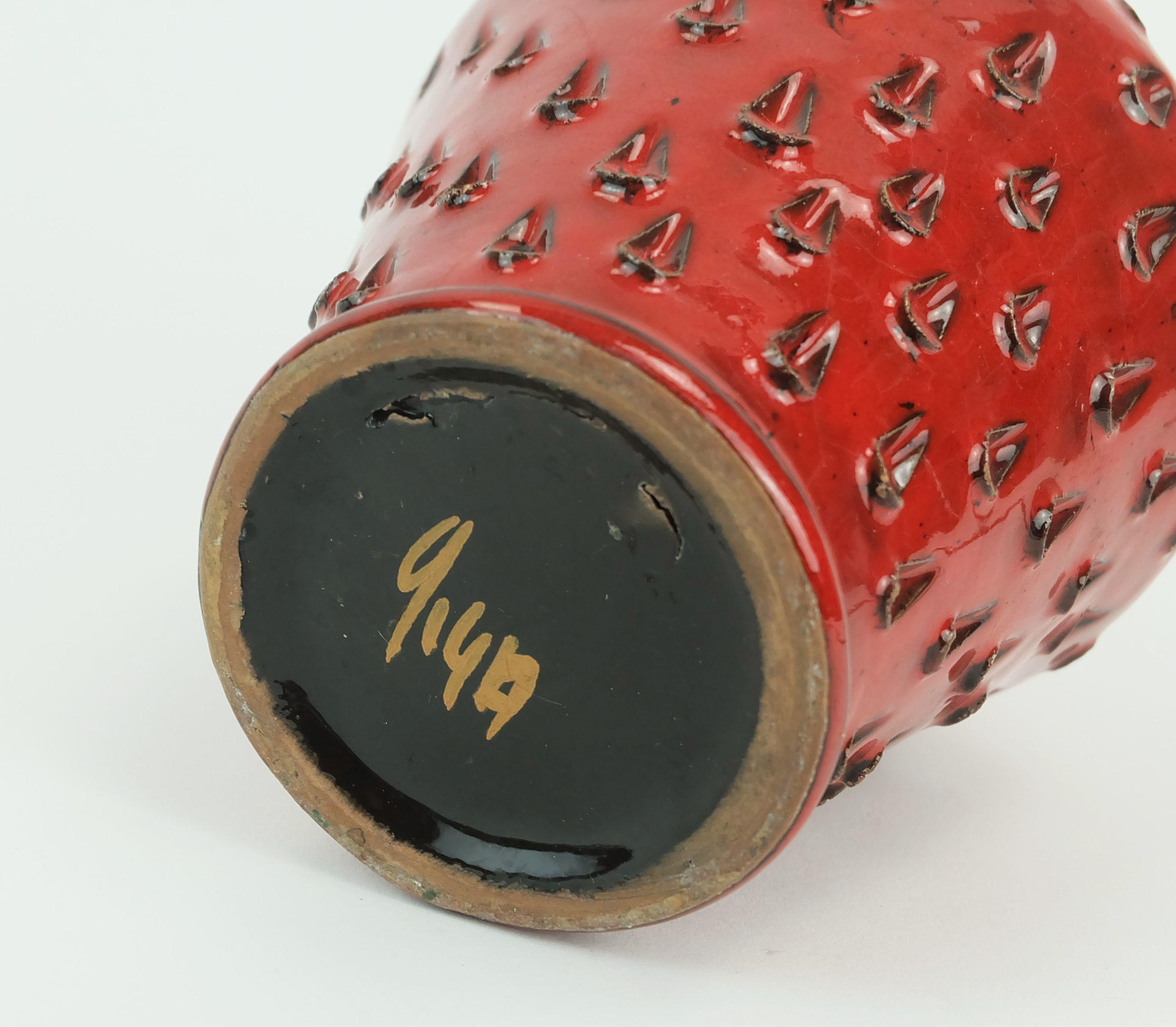 VASO metà secolo Fratelli Fanciullacci fragola sgraffito 1960s 1970s in vendita 1