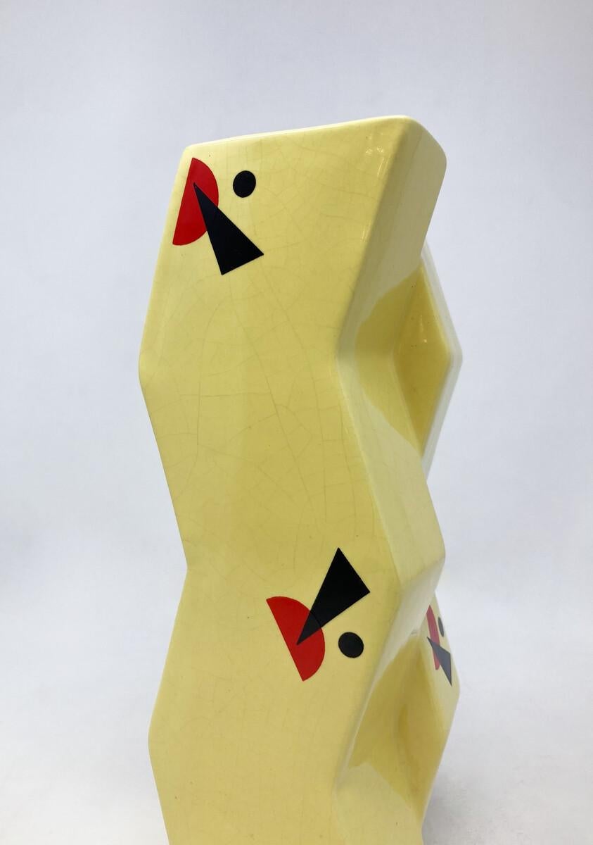 Early 20th Century Mid-Century Vase in the style of Lazar Lissitzky, 1920s For Sale