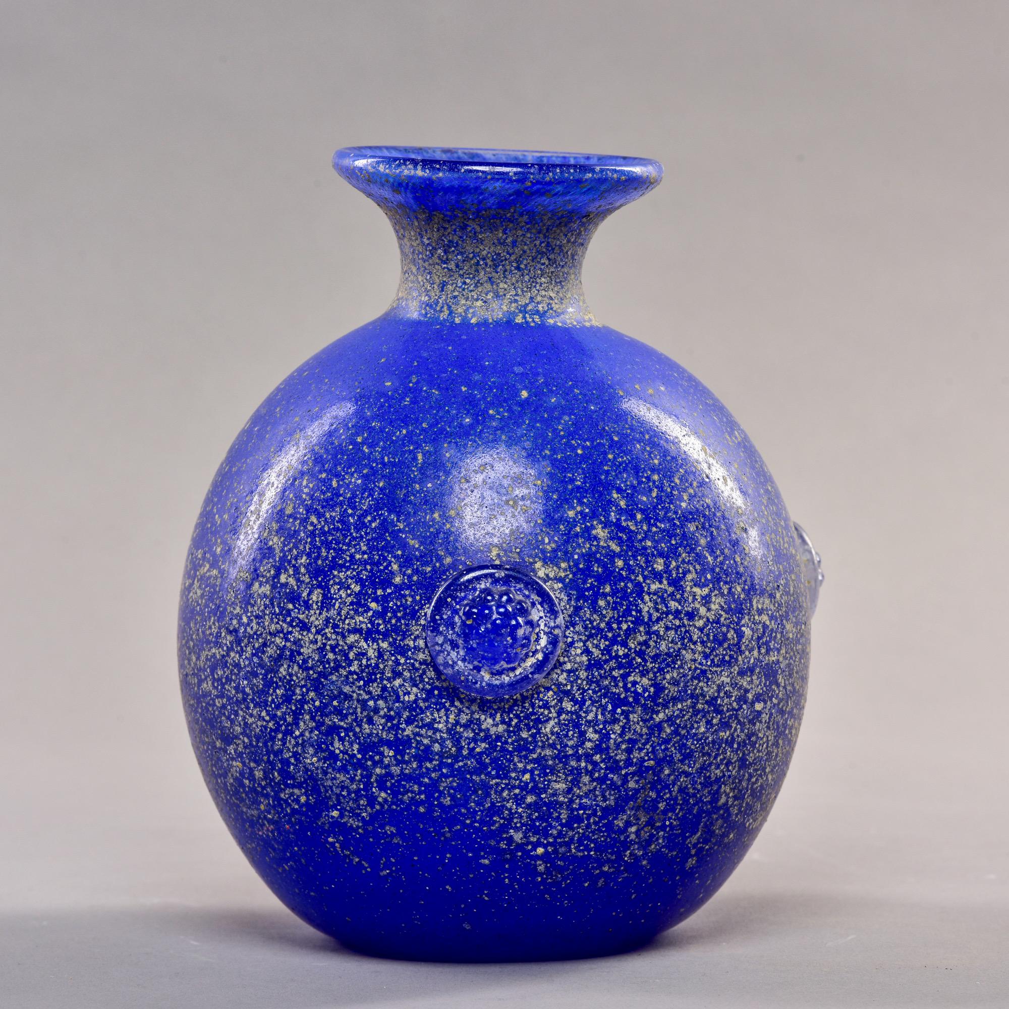 Mid Century Vecchia Blue Scavo Style Murano Glass Vase In Good Condition For Sale In Troy, MI
