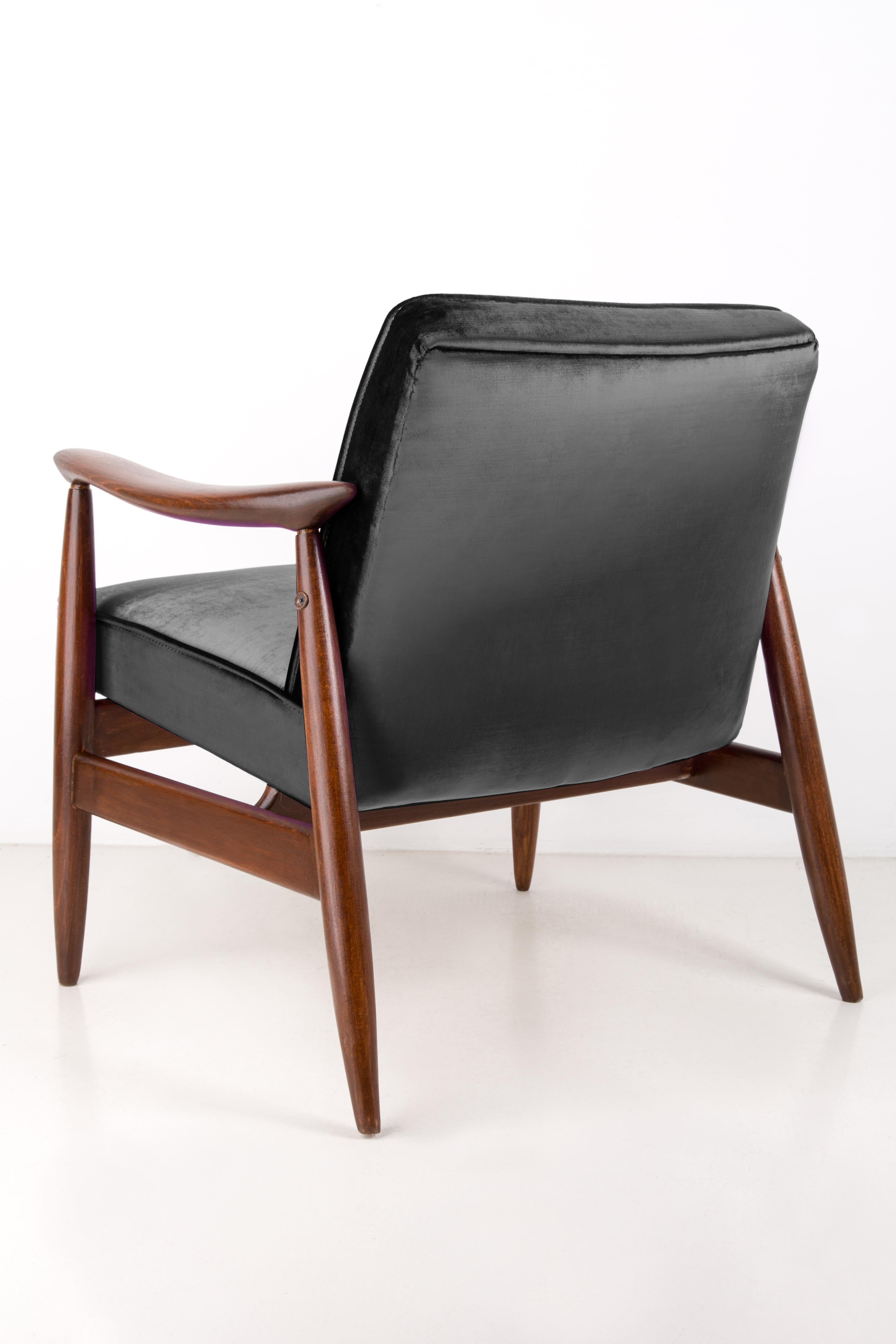 Polish Mid Century Velvet Black Armchair, Designed by J. Kedziorek, Europe, 1960s For Sale