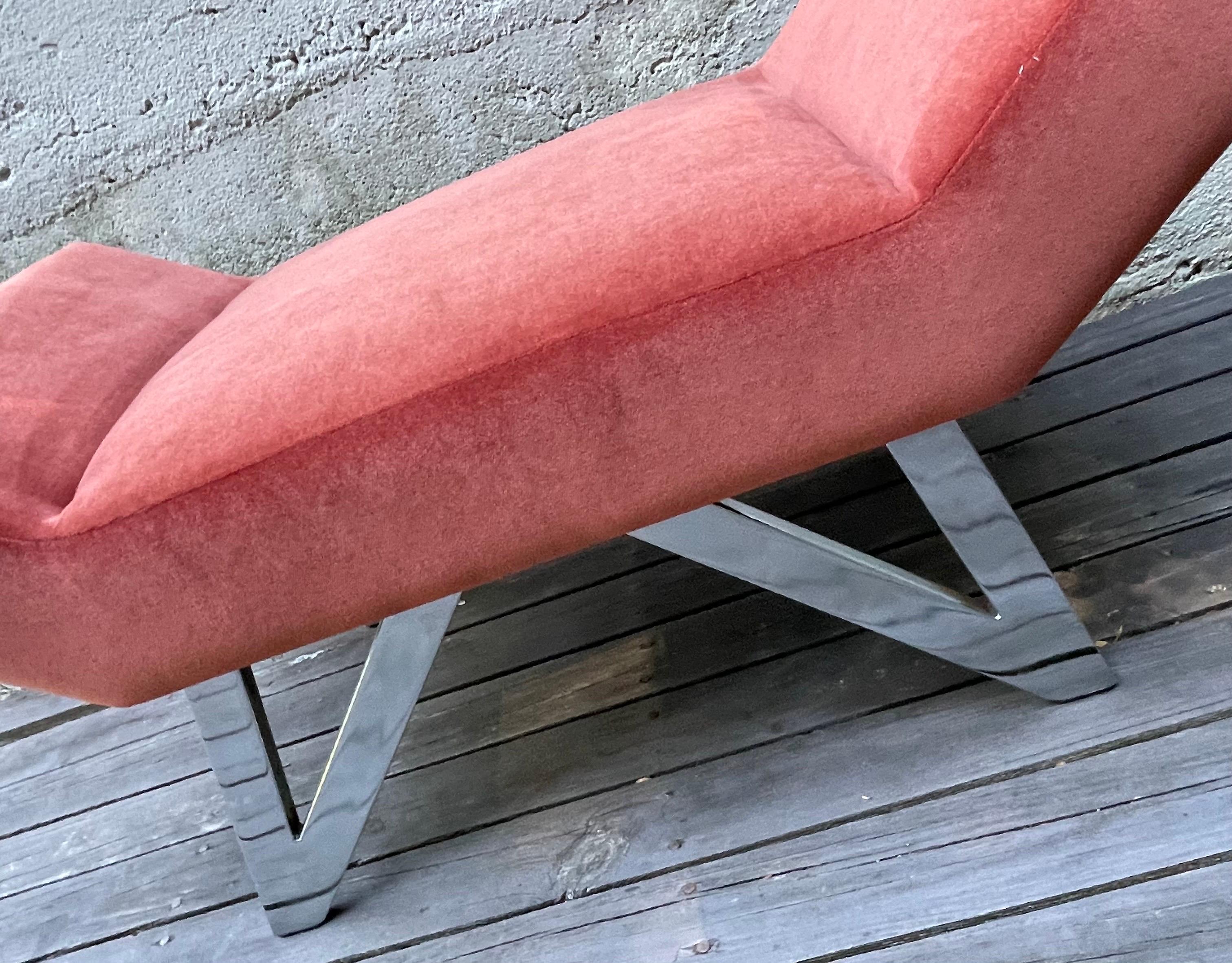 Canadian Mid Century Velvet Upholstered Bench/Ottoman with Chrome Base, Salmon Velvet For Sale