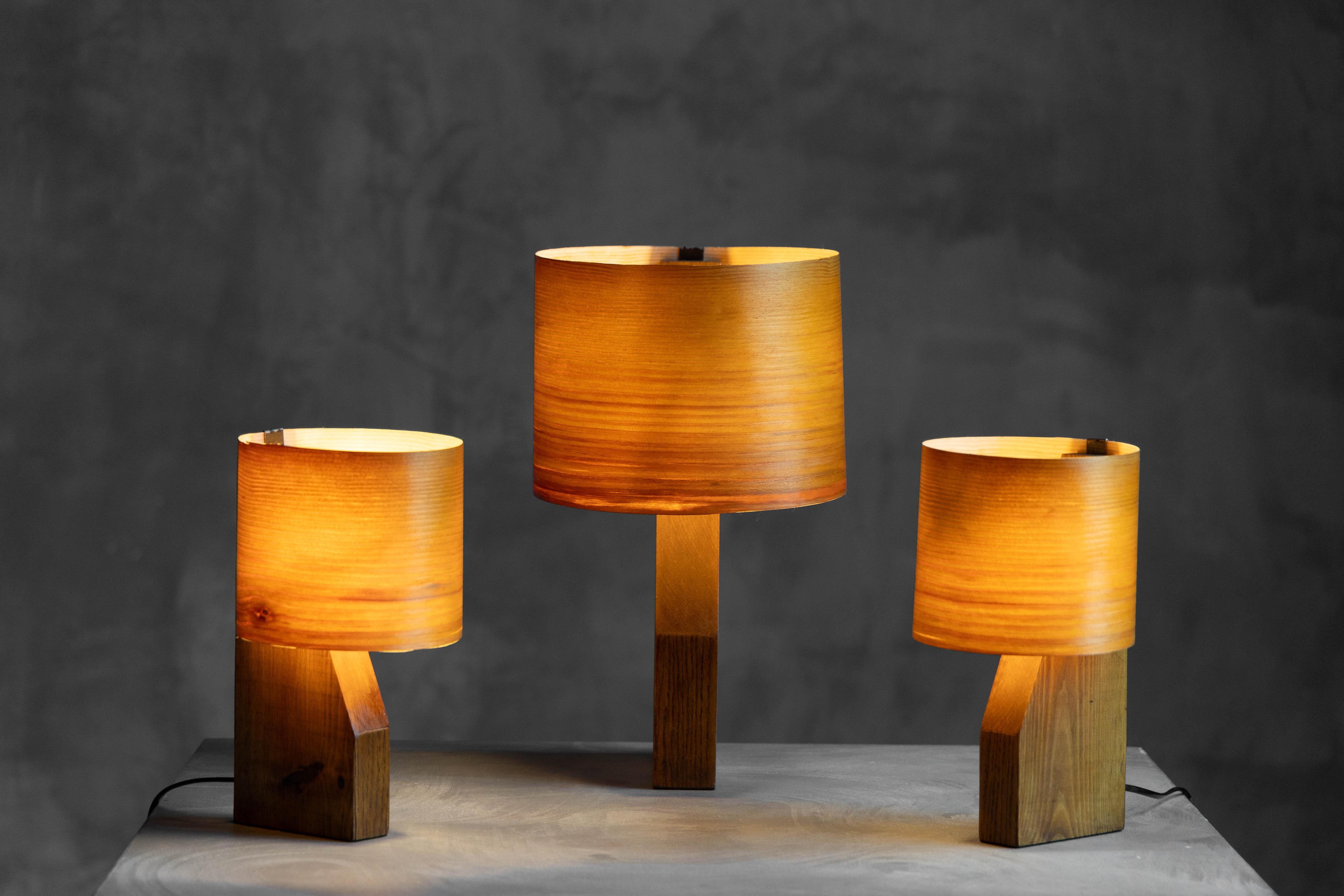 Lámpara de sobremesa de chapa de madera de mediados de siglo, Francia, años 60 en venta 5