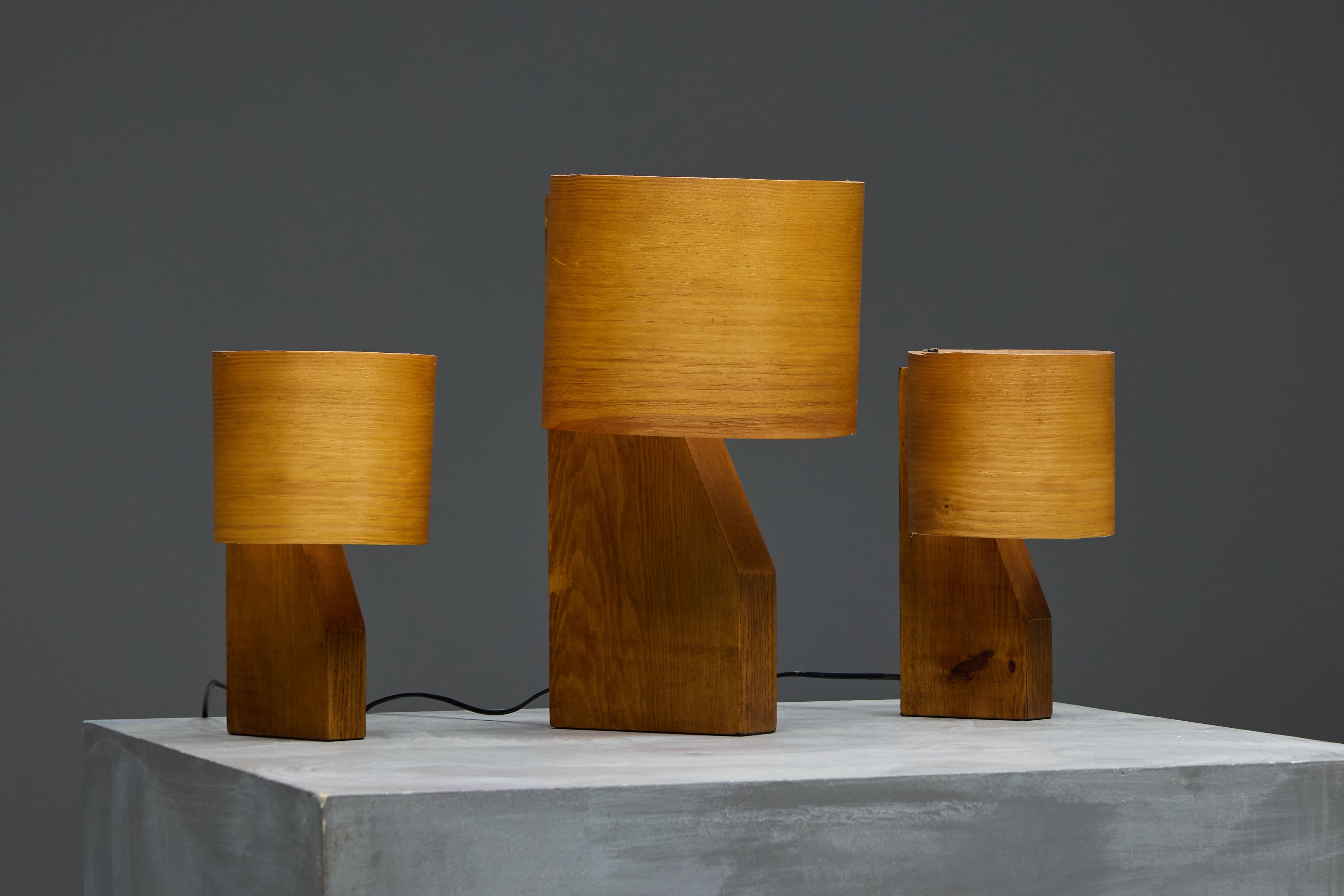 Lámpara de sobremesa de chapa de madera de mediados de siglo, Francia, años 60 en venta 6