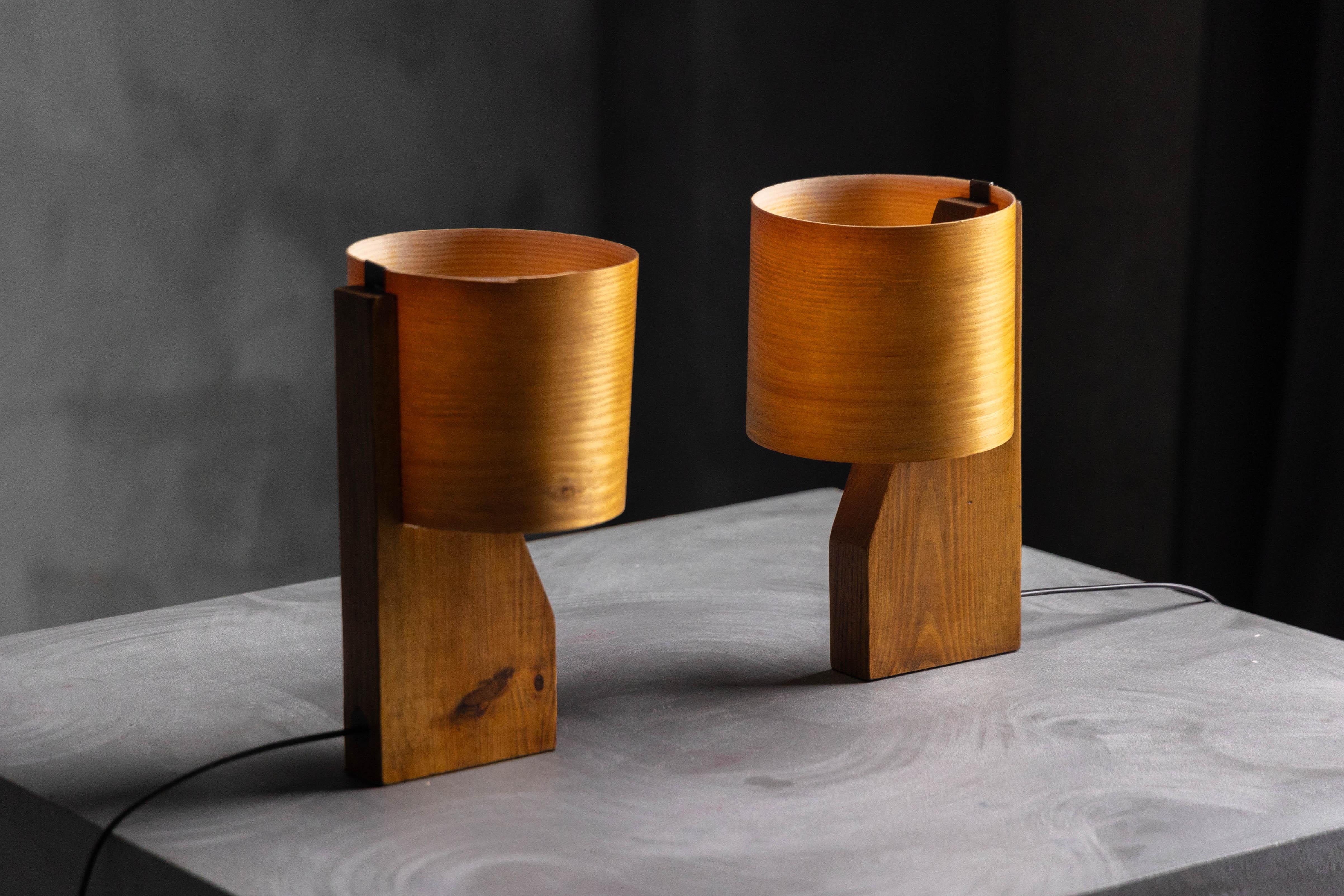 Lámparas de sobremesa de chapa de madera de mediados de siglo, Francia, años 60 Francés en venta