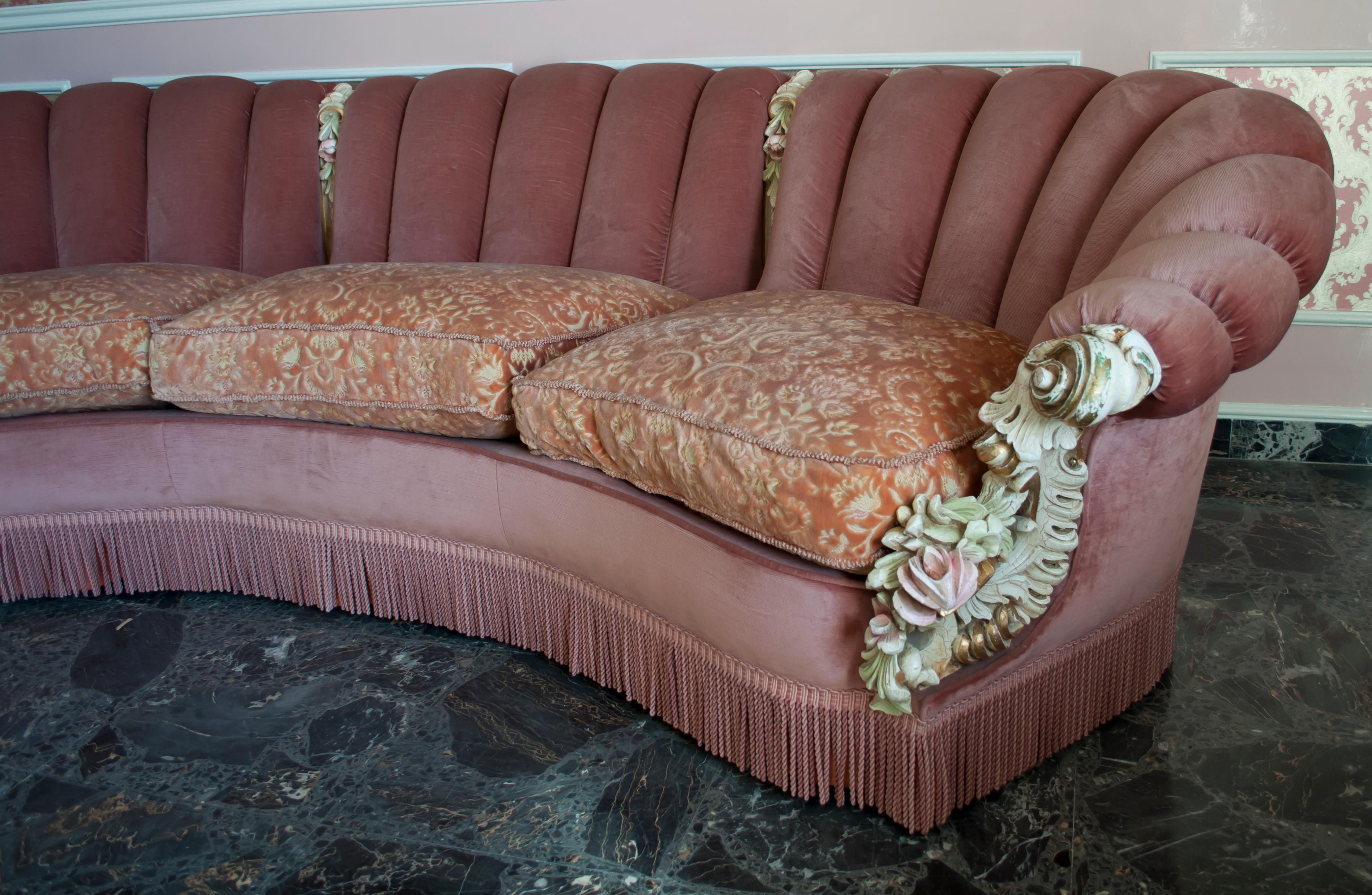 Venezianisches Sofa aus ausgefallenem Samt im Barockstil und zwei Sessel von Silik, 1960er Jahre (Italienisch) im Angebot