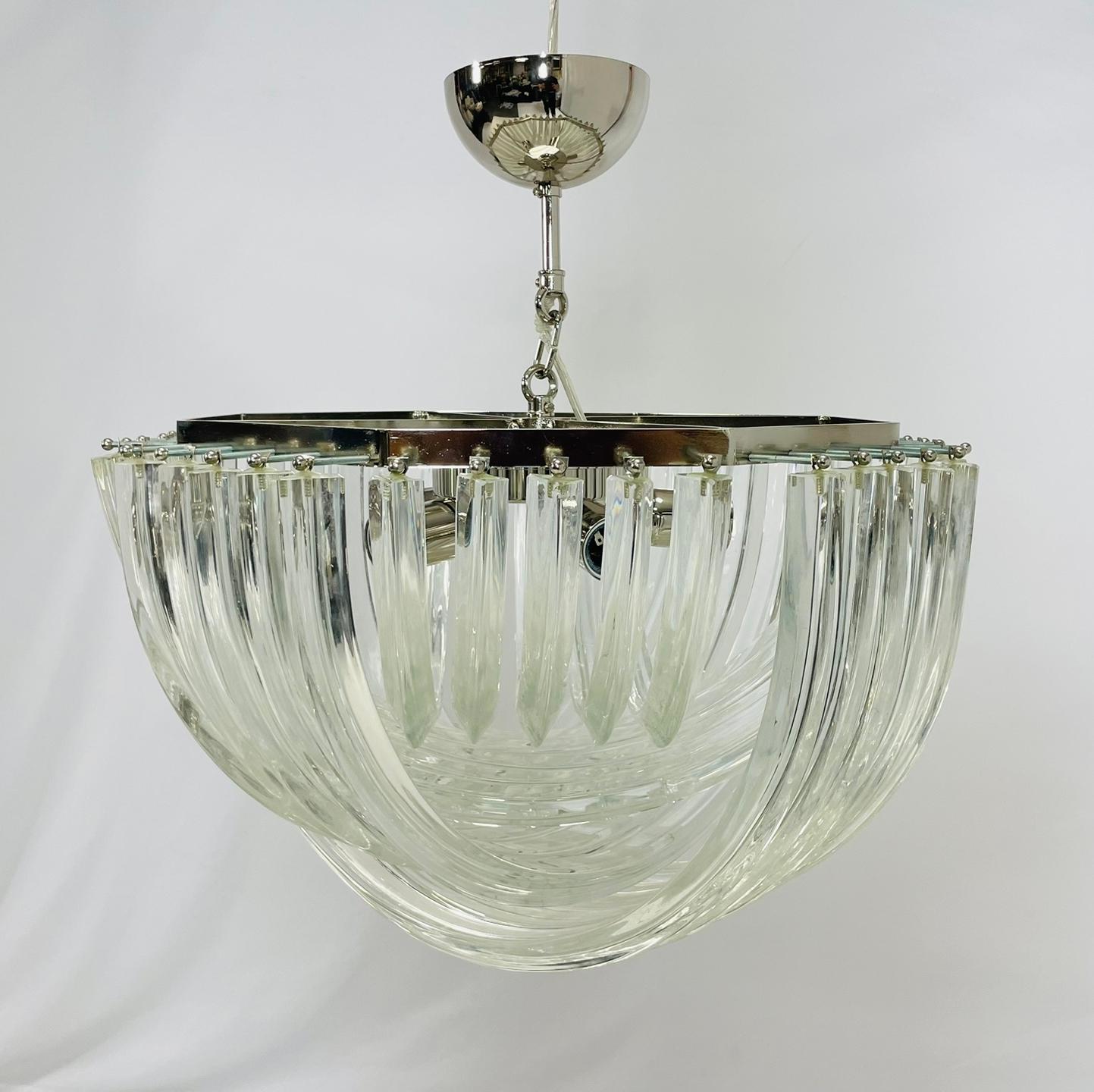 Araña de cristal veneciano de mediados de siglo de Carlo Nason para Mazzega Hecho a mano en venta