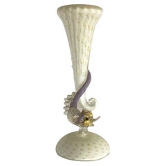 Vase dauphin vénitien en verre de Murano du milieu du siècle dernier par Salviati