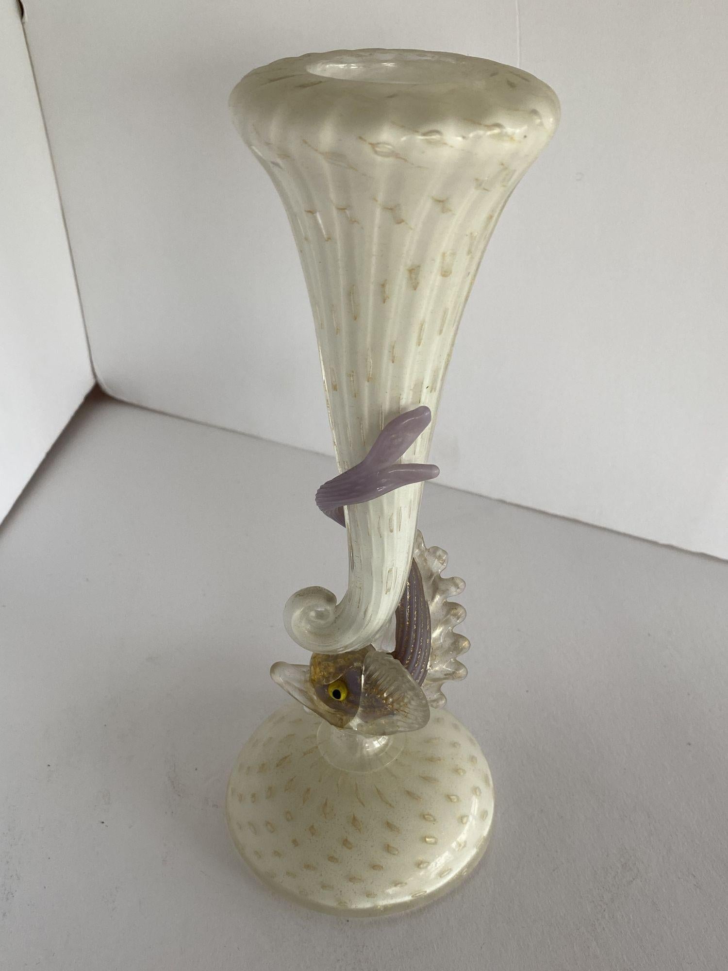 Mid-Century Venetian Murano Glass Dolphin Vase By Salviati In Excellent Condition In Van Nuys, CA