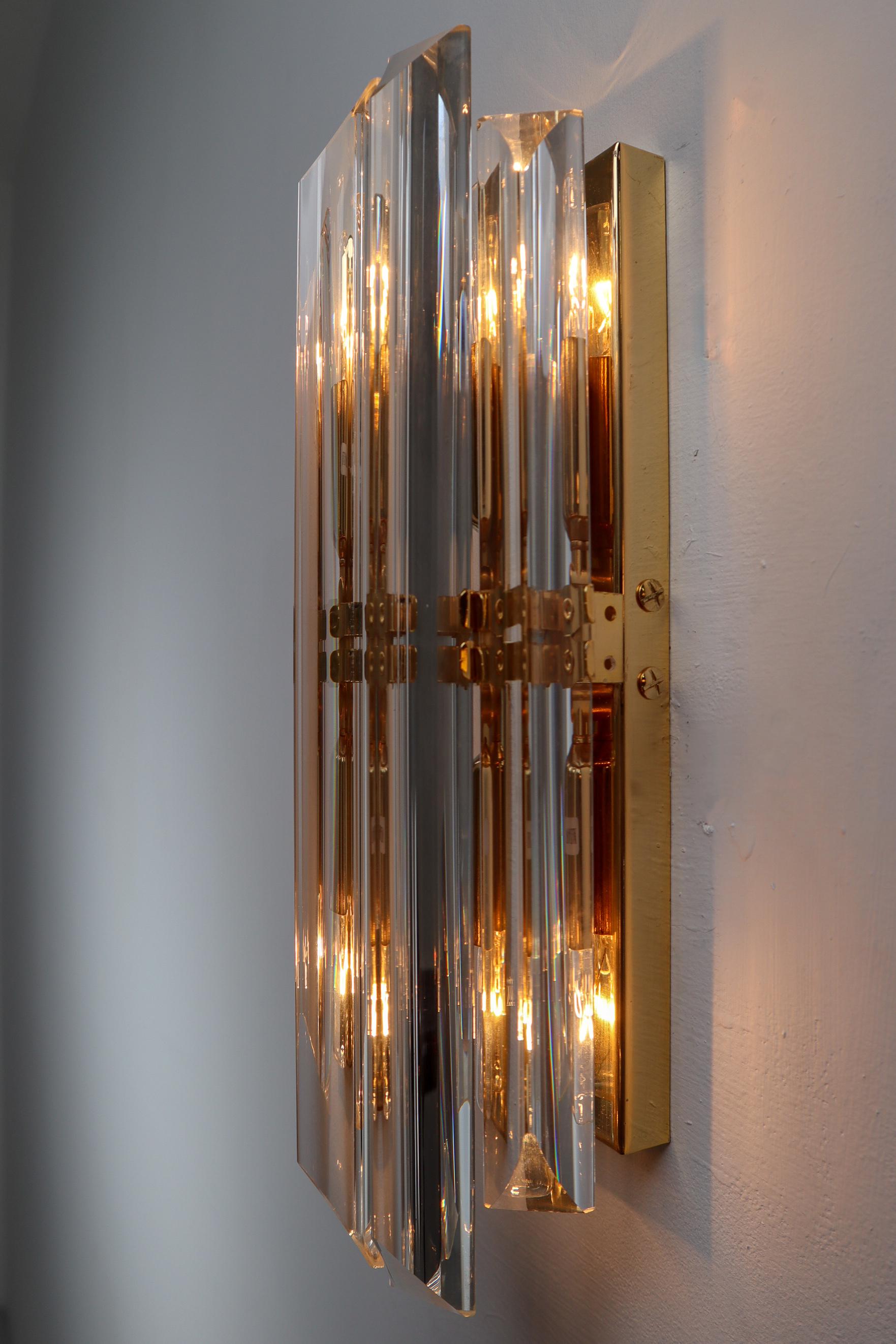 Mid-Century Venini Style Murano Glass and Gilt Brass Sconces, Italy 1960s 2