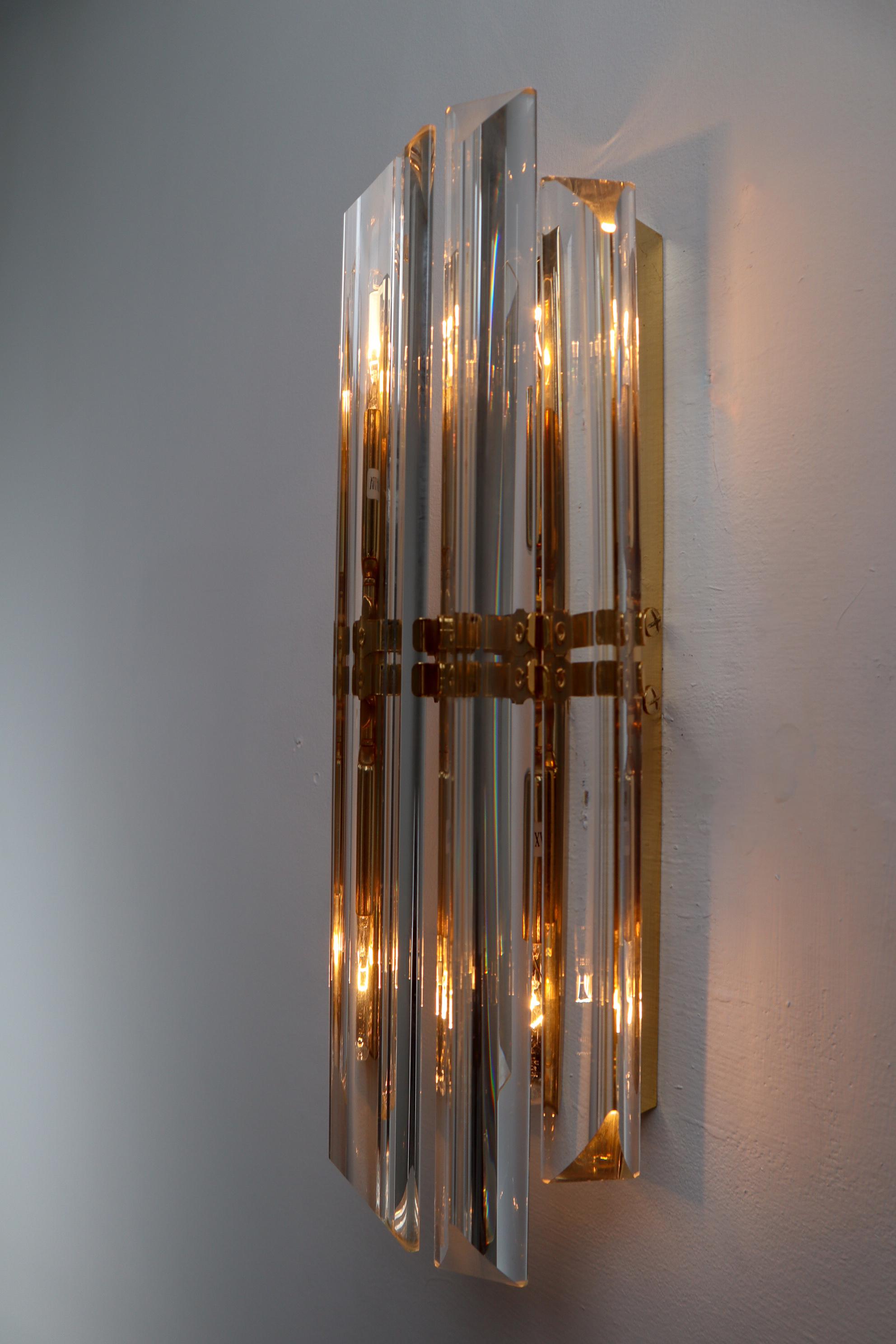 Mid-Century Venini Style Murano Glass and Gilt Brass Sconces, Italy 1960s 3