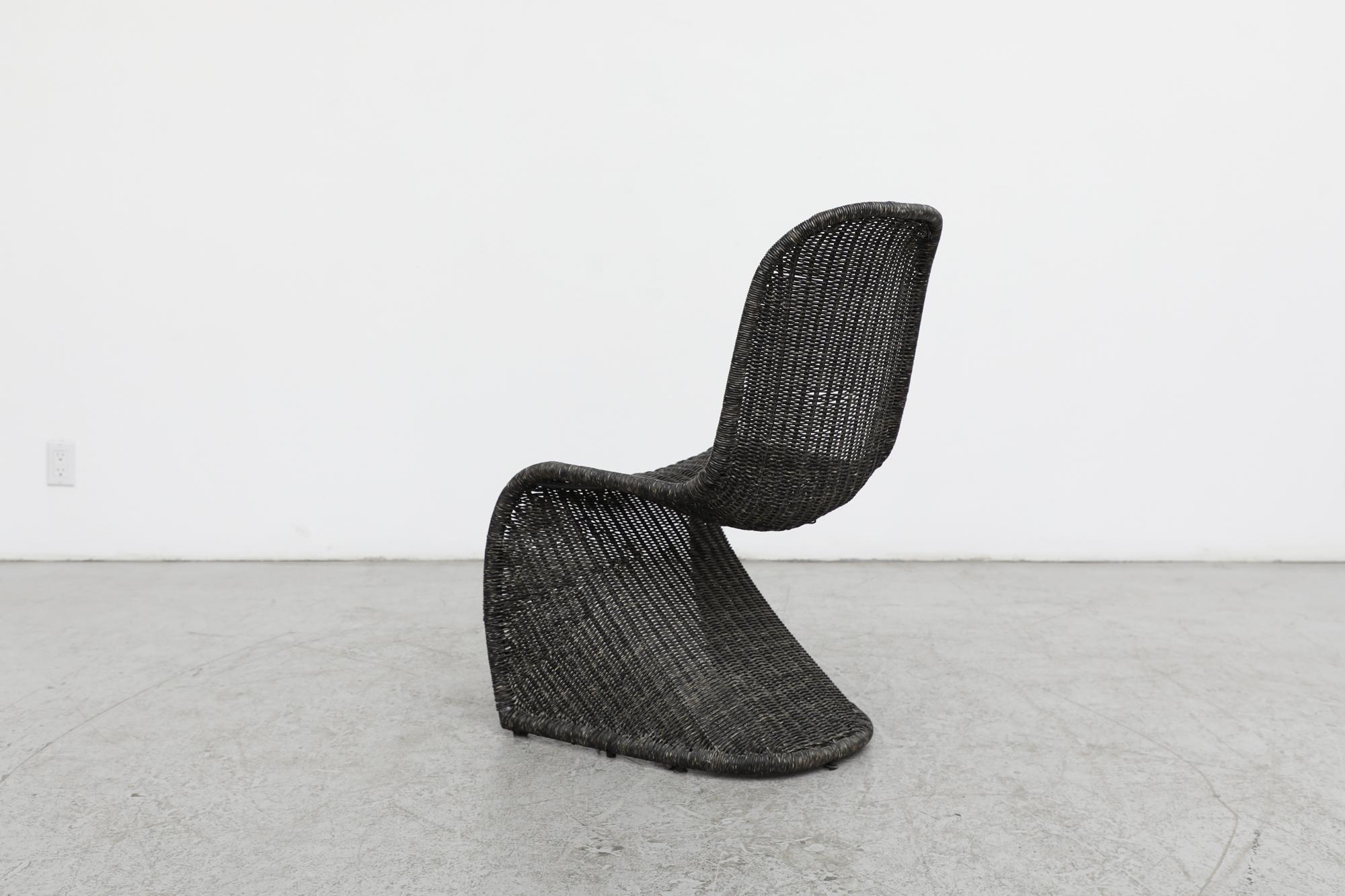 Mid-Century Verner Panton Style Stacking Wicker rattan chairs For Sale 10