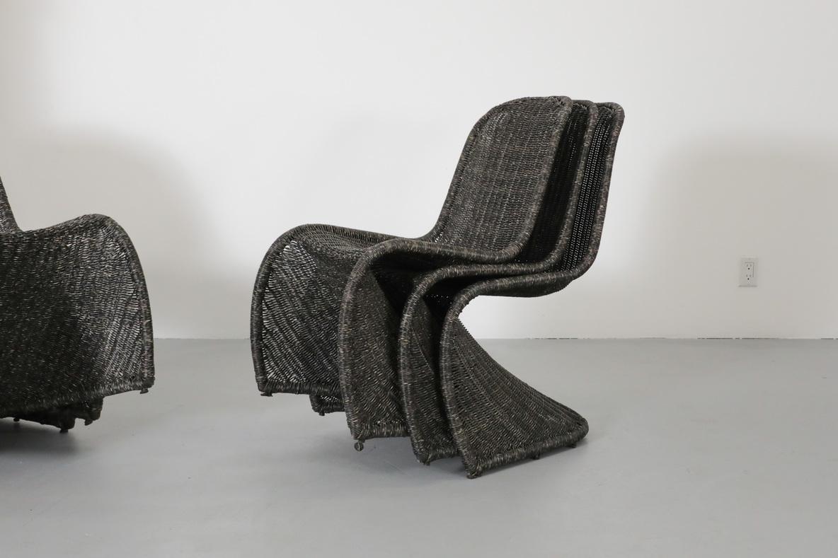 Set of Six Mid-Century Verner Panton Style Stacking Wicker Rattan Chairs For Sale 14