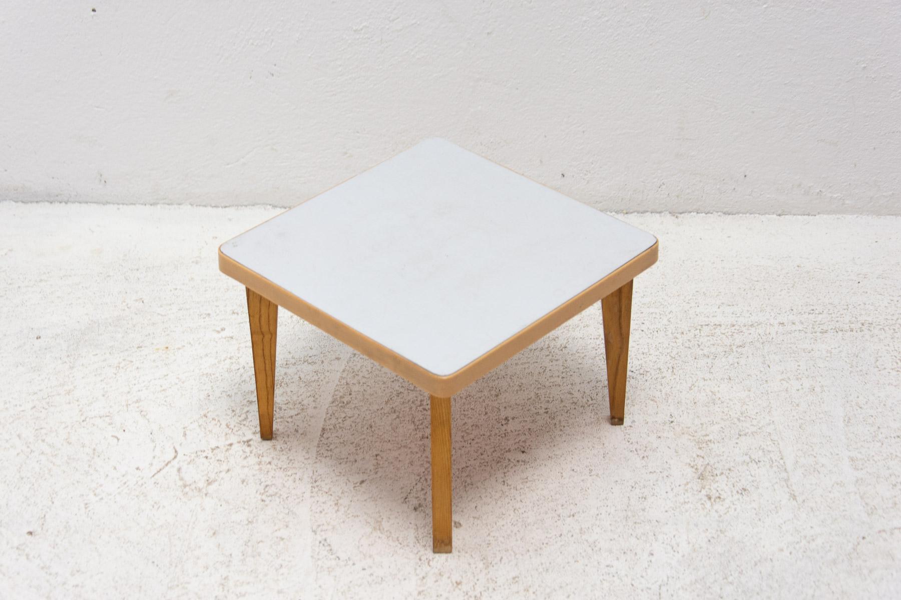 20th Century Mid Century Very Small Side Table, 1960´s, Czechoslovakia For Sale
