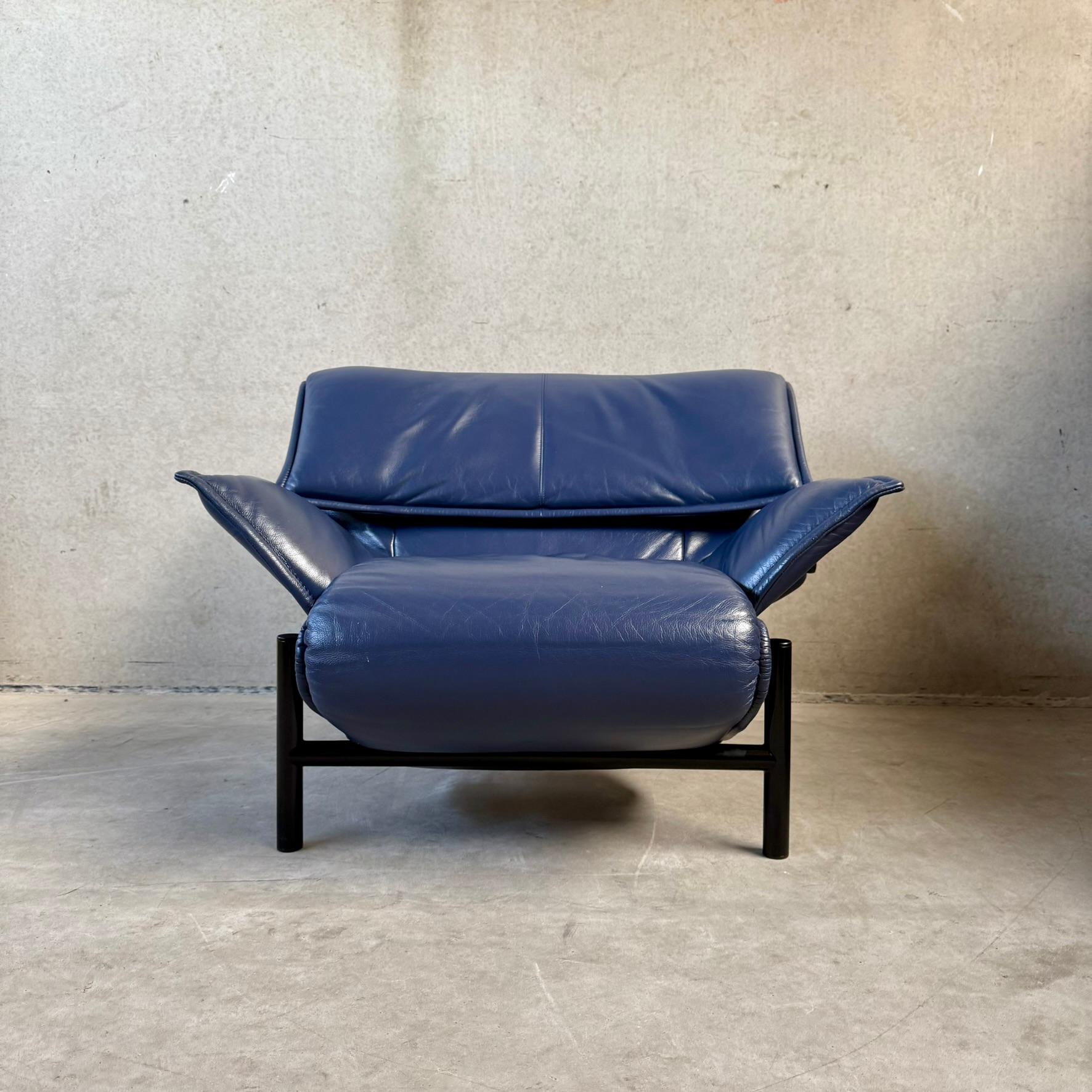 Mid-Century Vico Magistretti Lounge Chair for Cassina 