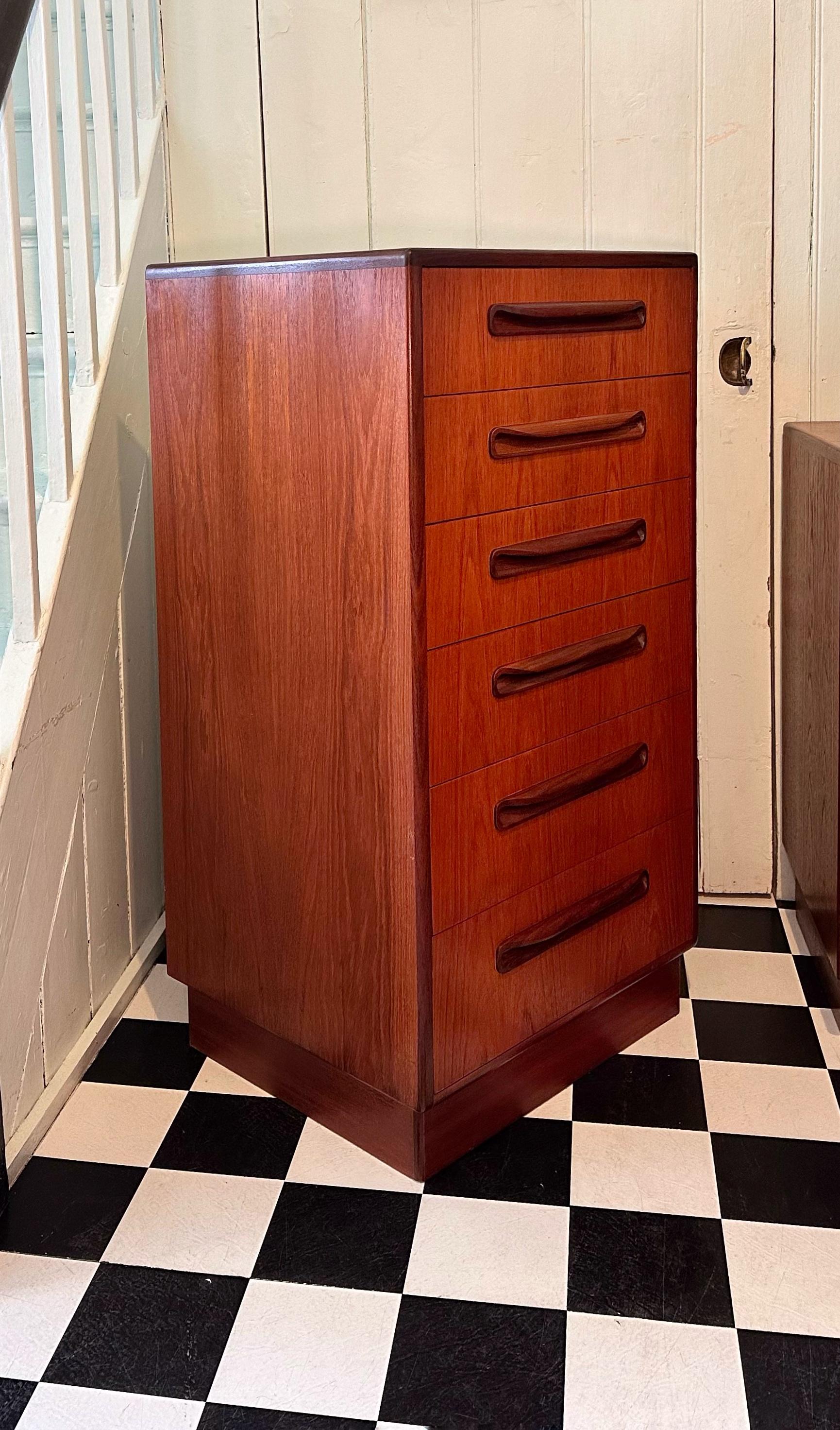 British Mid Century Victor Wilkins for G Plan Fresco Teak Chest of Drawers Tallboy For Sale