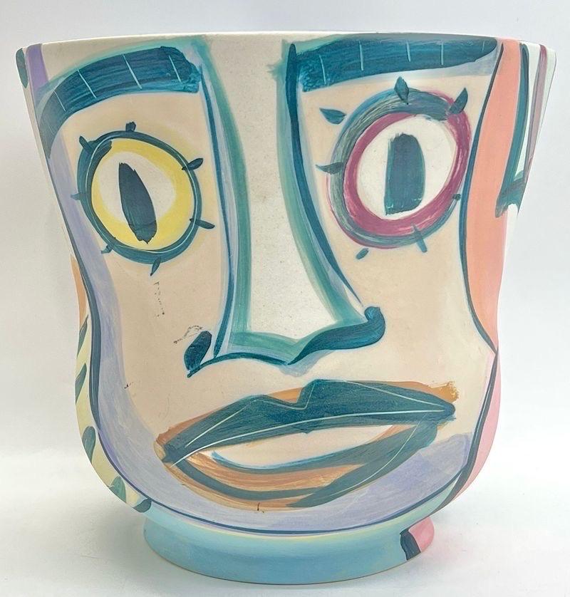 Mid-Century Victoria Crowell Signed Face Art Pottery Vase Picasso Style In Good Condition In Fort Washington, MD