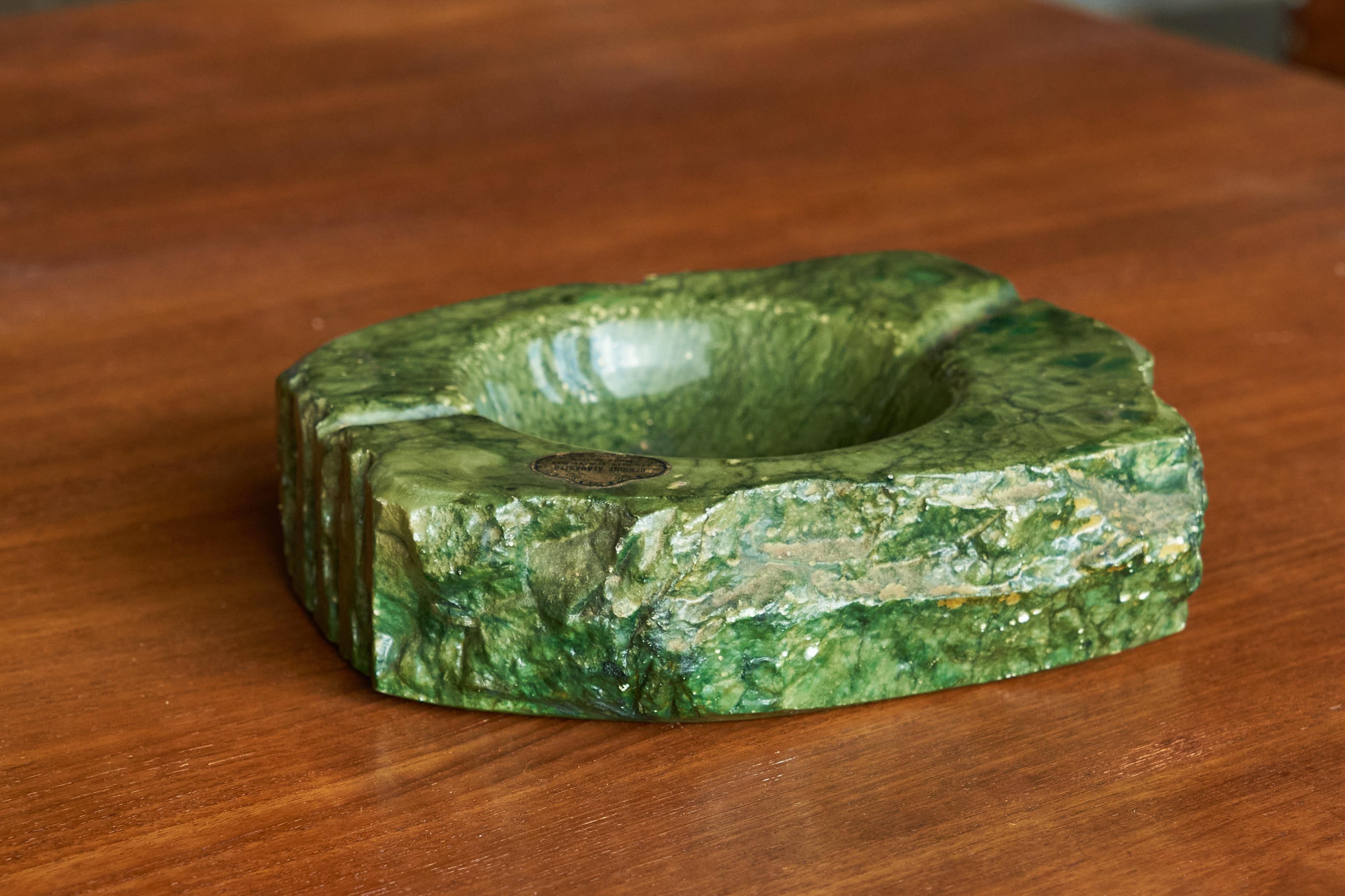 Mid Century Vide Poche in Hand Carved Green Alabaster Italy 1960s For Sale 2