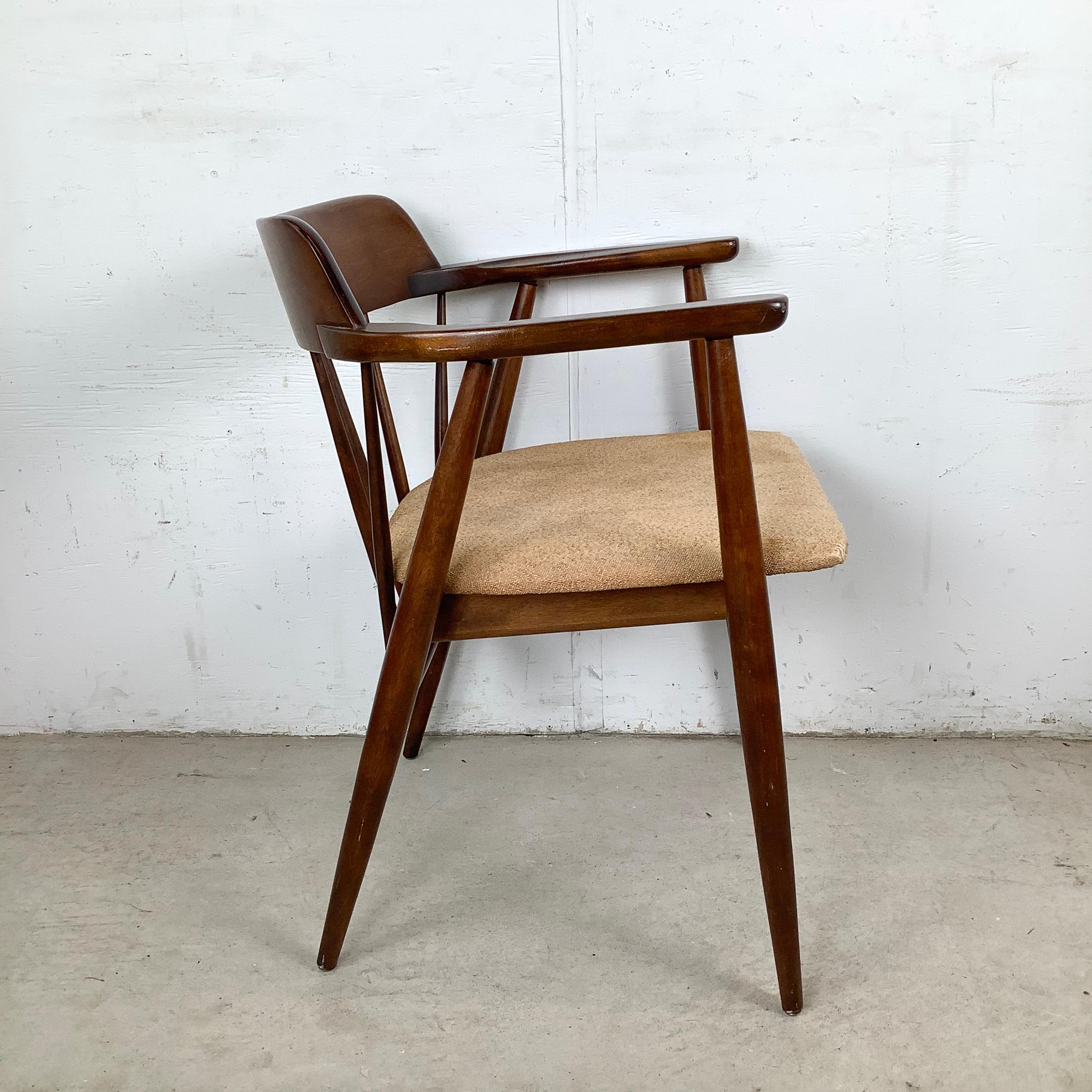 Mid-Century Viko Baumritter Sessel mit Speichenrücken (Holz) im Angebot