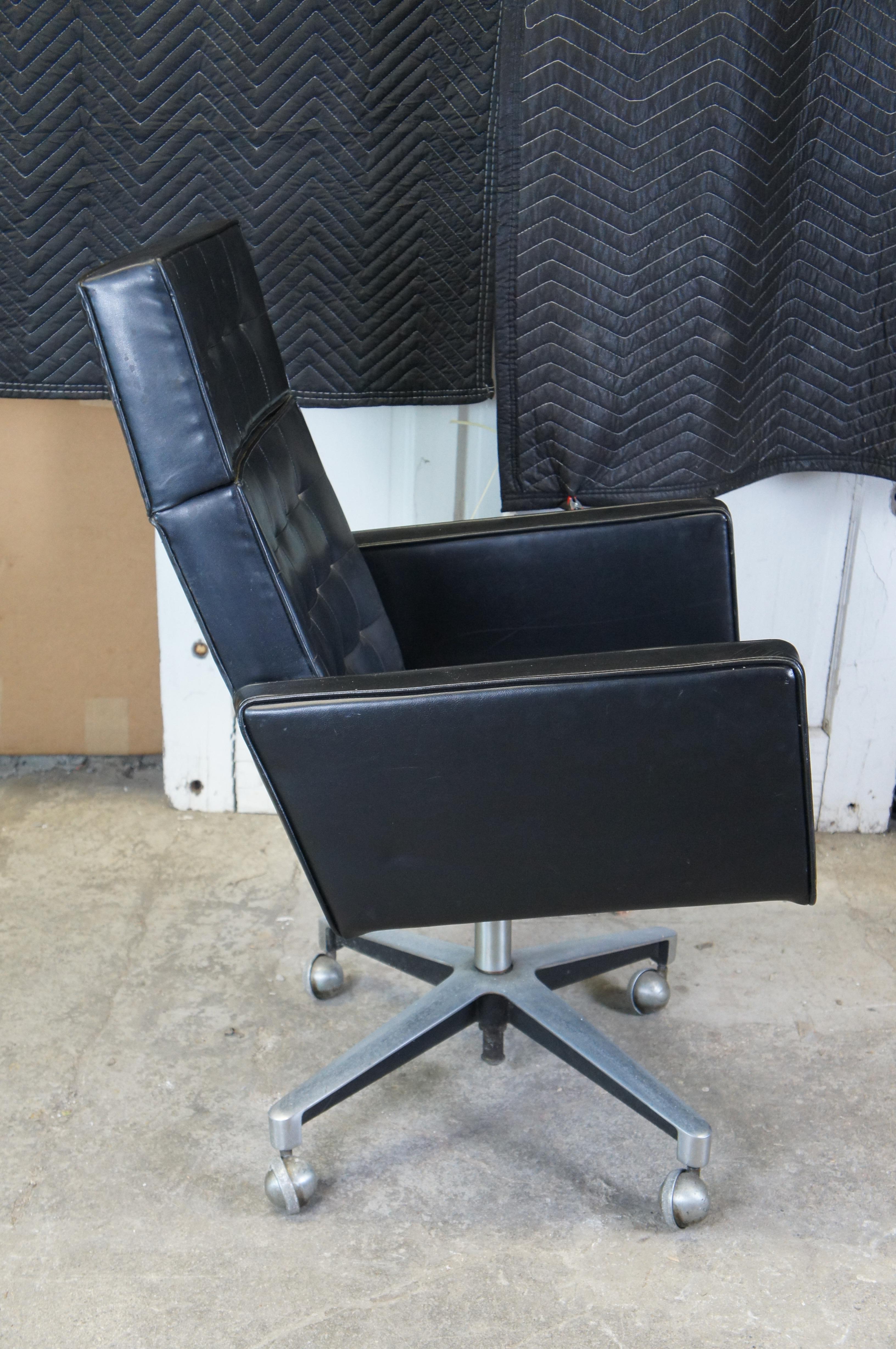 Mitte des Jahrhunderts Vincent Cafiero Executive Task Schreibtisch Bürostuhl von Knoll No 181 MCM (amerikanisch) im Angebot