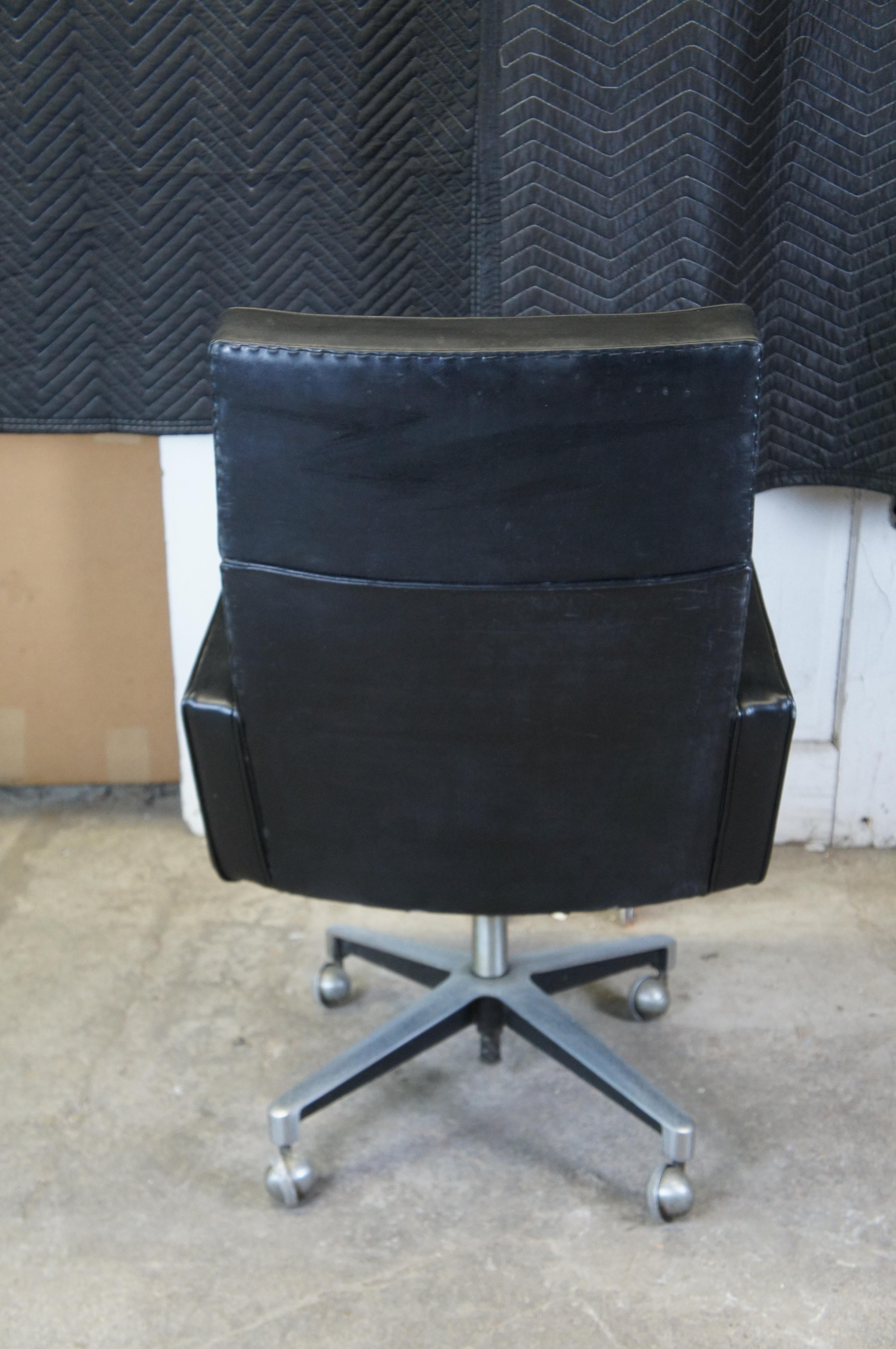 Mitte des Jahrhunderts Vincent Cafiero Executive Task Schreibtisch Bürostuhl von Knoll No 181 MCM im Zustand „Relativ gut“ im Angebot in Dayton, OH
