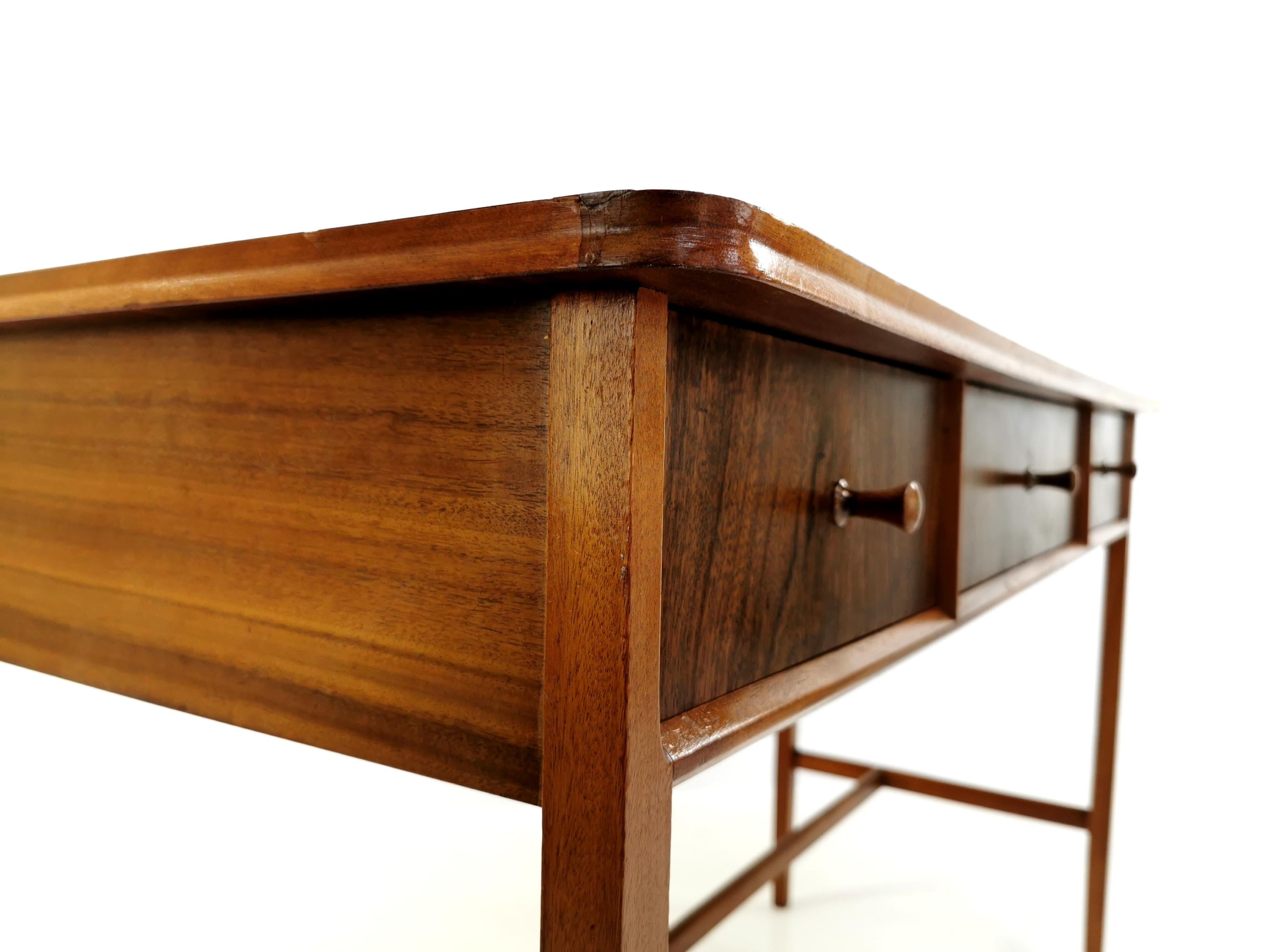 Midcentury Vintage 1960s Walnut Console Writing Desk by Vanson In Good Condition In STOKE ON TRENT, GB