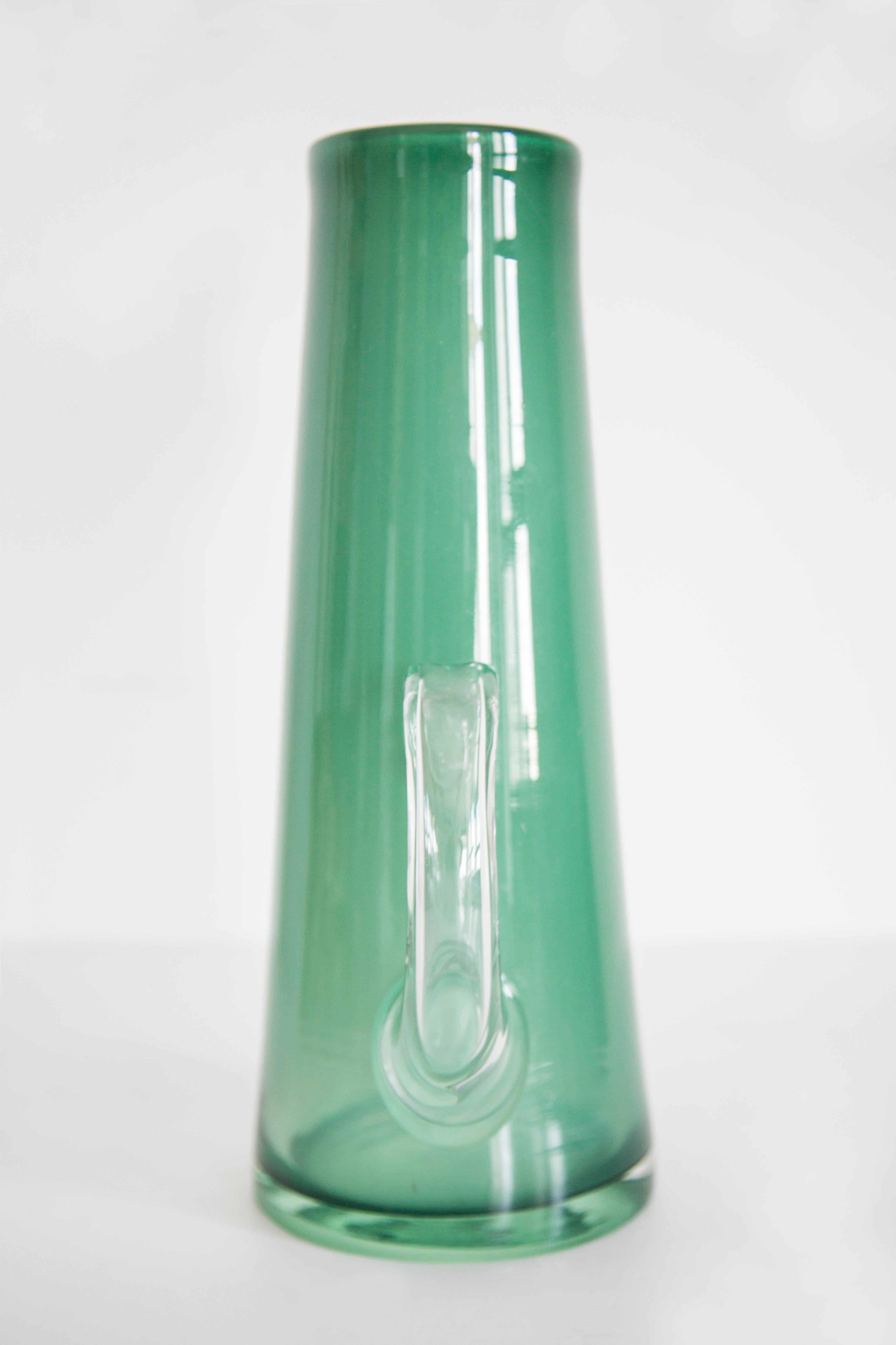 Vaso Greene & Greene in vetro artistico di metà secolo, vaso, Tarnowiec, Europa, anni '70 In condizioni buone in vendita a 05-080 Hornowek, PL