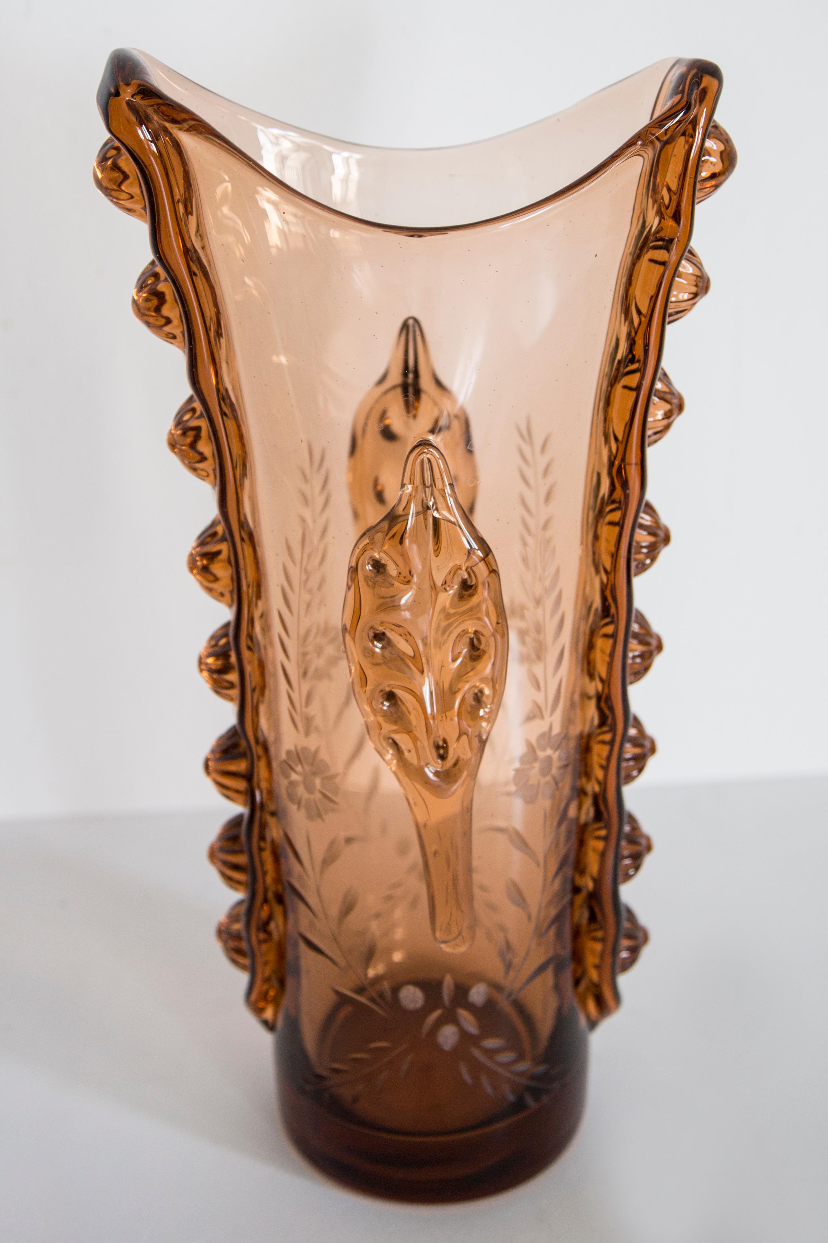 Polacco Vaso arancione grande in vetro artistico di metà secolo, Bigli, Europa, anni '70 in vendita