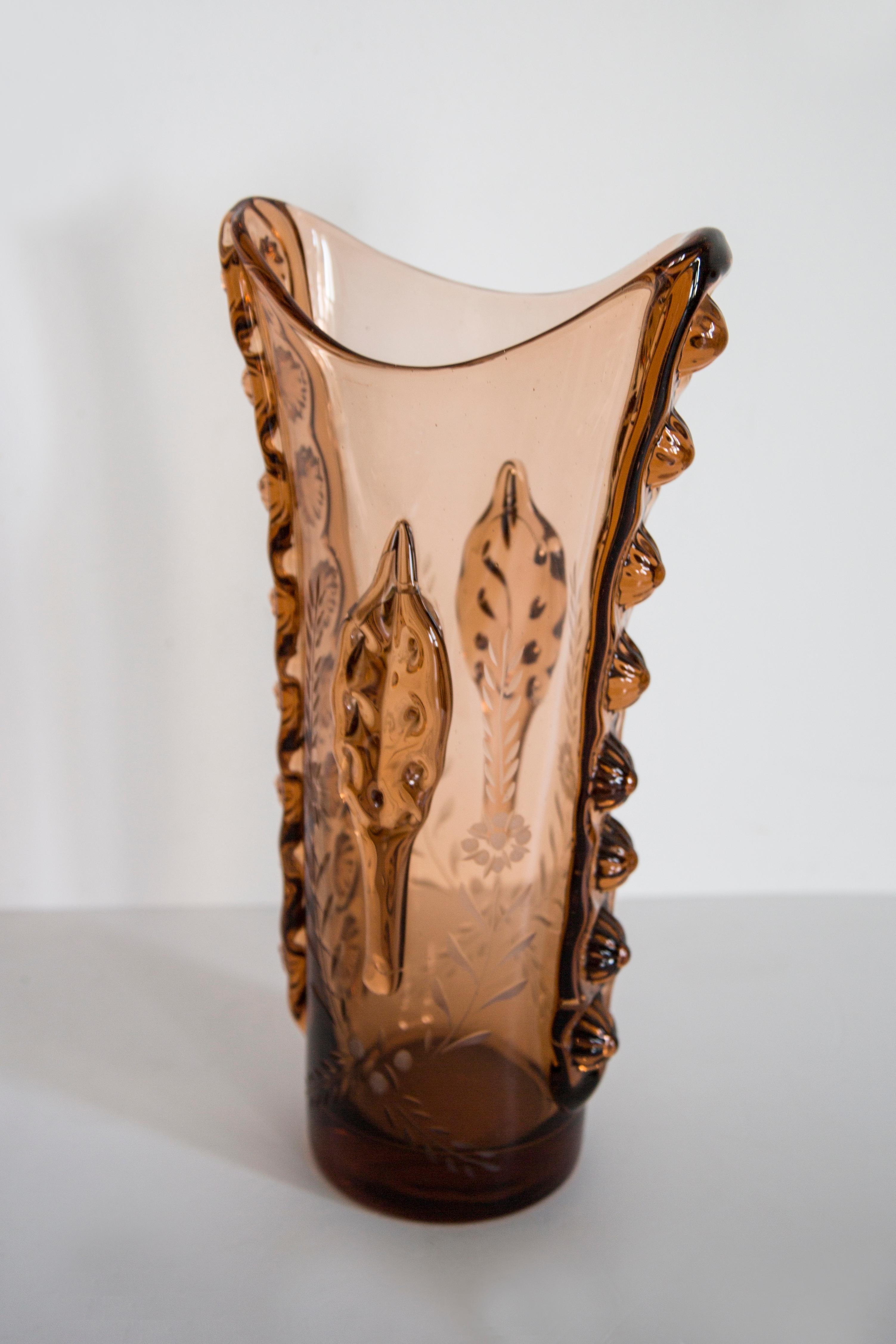 Vetro Vaso arancione grande in vetro artistico di metà secolo, Bigli, Europa, anni '70 in vendita