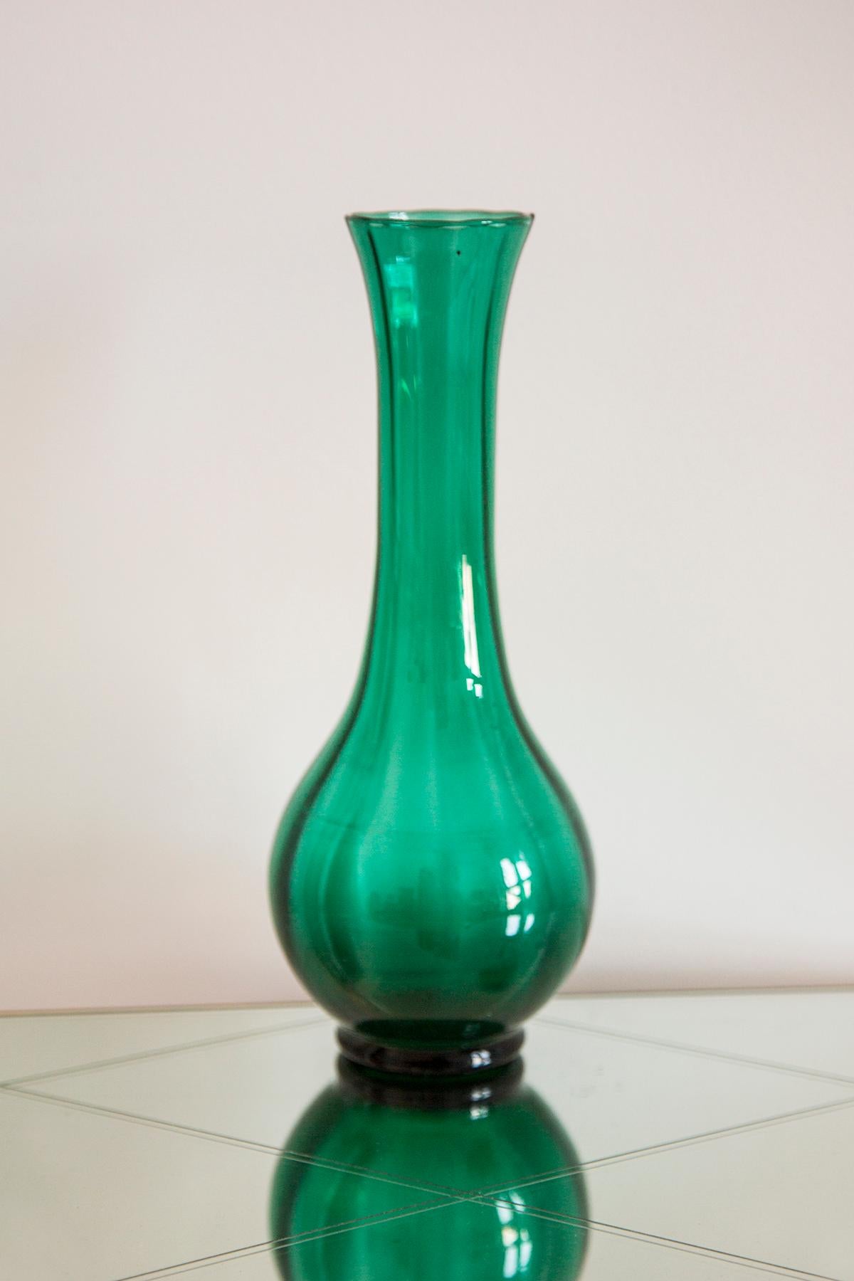 Light Vase 
Author: Decorative Glassworks 