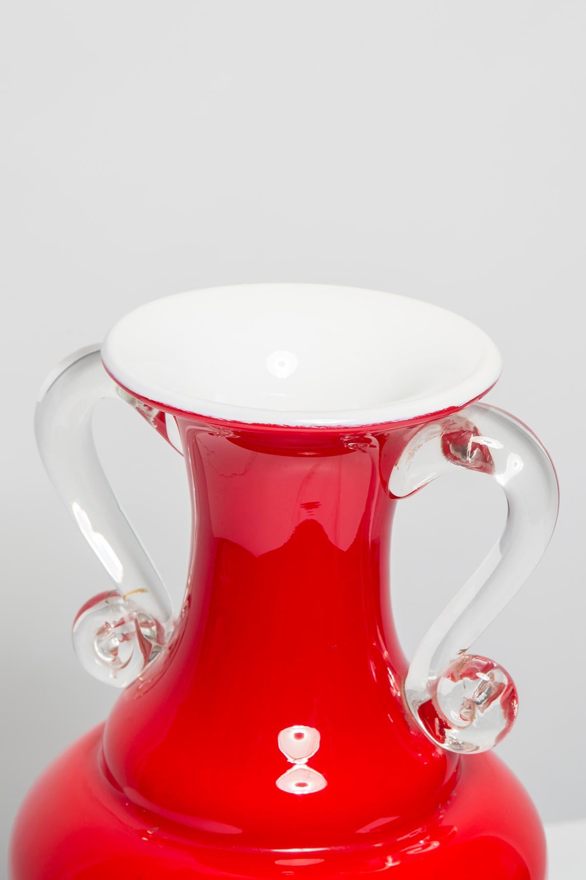 Mid Century Vintage Artistic Glass Red Vase Big, Europe, 1970s For Sale 2