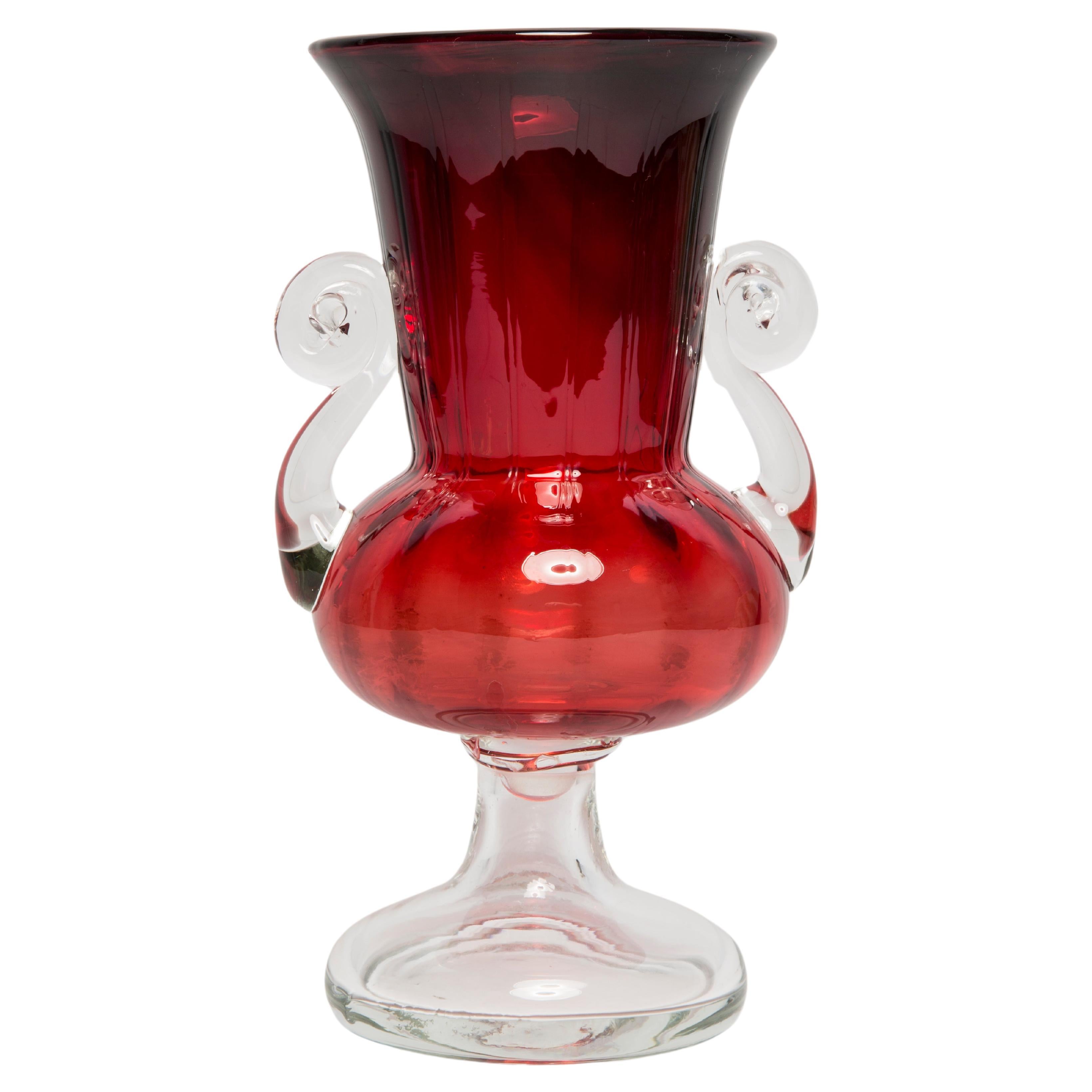 Vase rouge artistique du milieu du siècle dernier, Tarnowiec, Sulczan, Europe, 1970