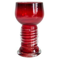 Vaso rosso in vetro artistico di metà secolo, Tarnowiec, Sulczan, Europa, anni '70