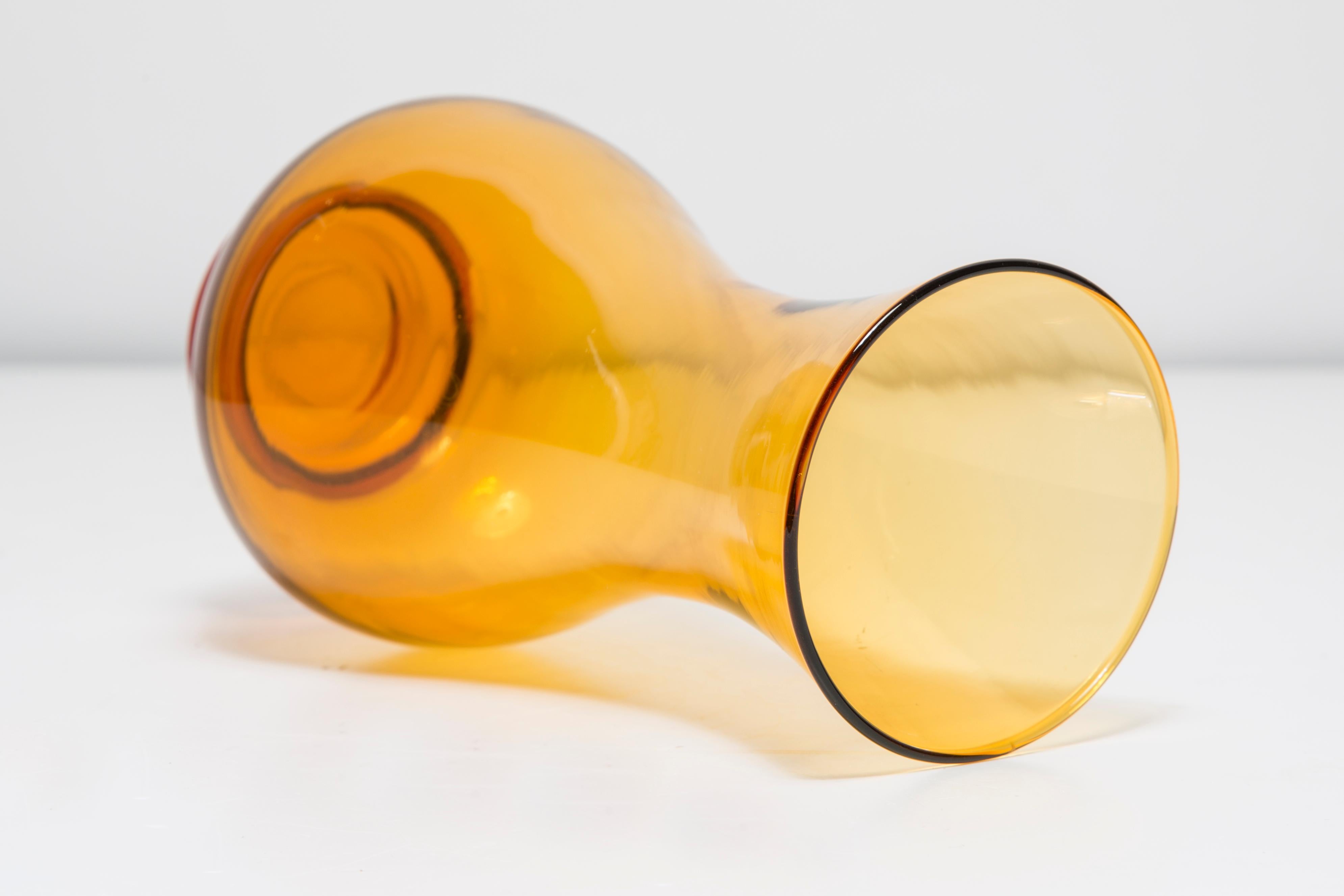 Mid Century Vintage Artistic Glass Yellow Light Vase, Europe, 1970s For Sale 2