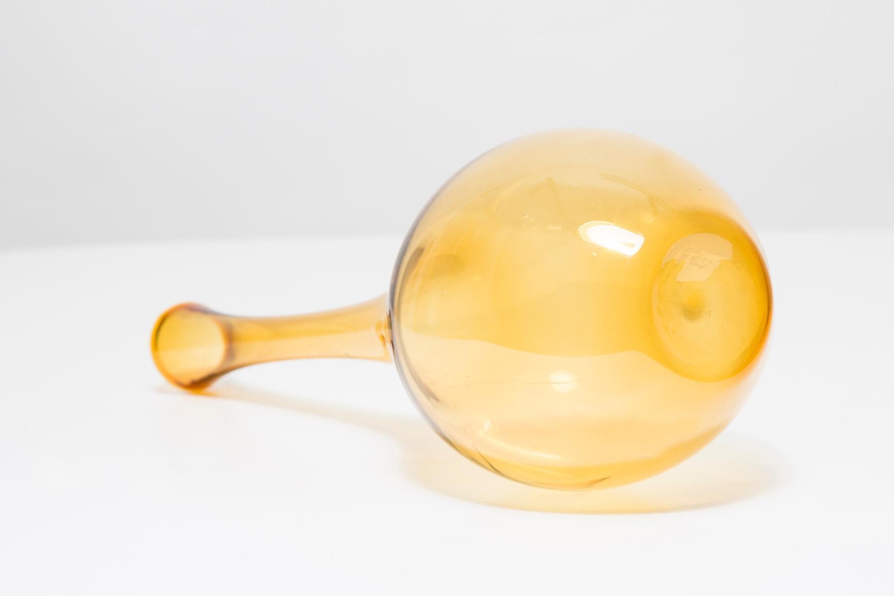 Mid Century Vintage Artistic Glass Yellow Vase, Europe, 1970s For Sale 5